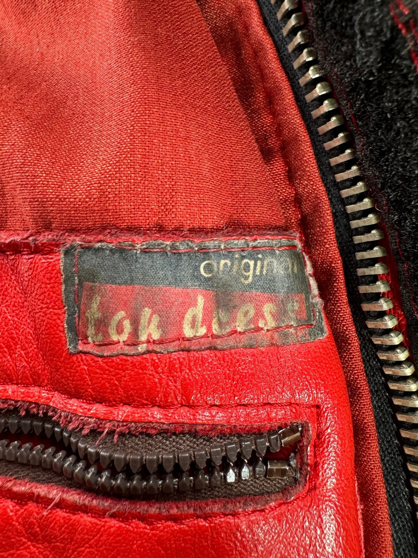 Label on Vintage Echtes Leder Red Cafe Racer Jacket SZ S