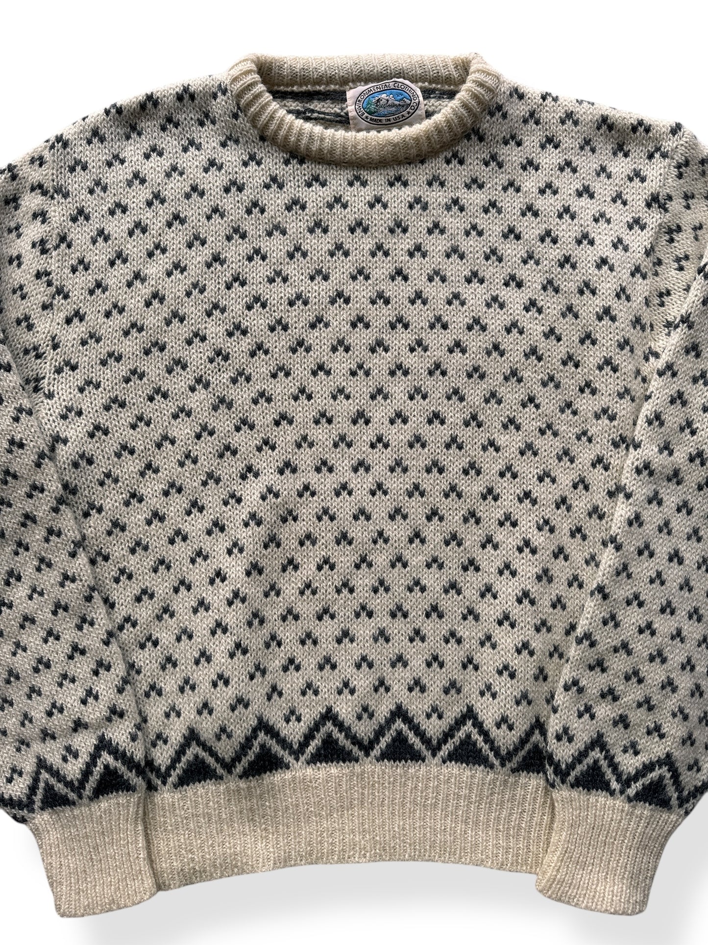 Front Close Up of Vintage Environmental Clothing Co Knit Sweater SZ XL