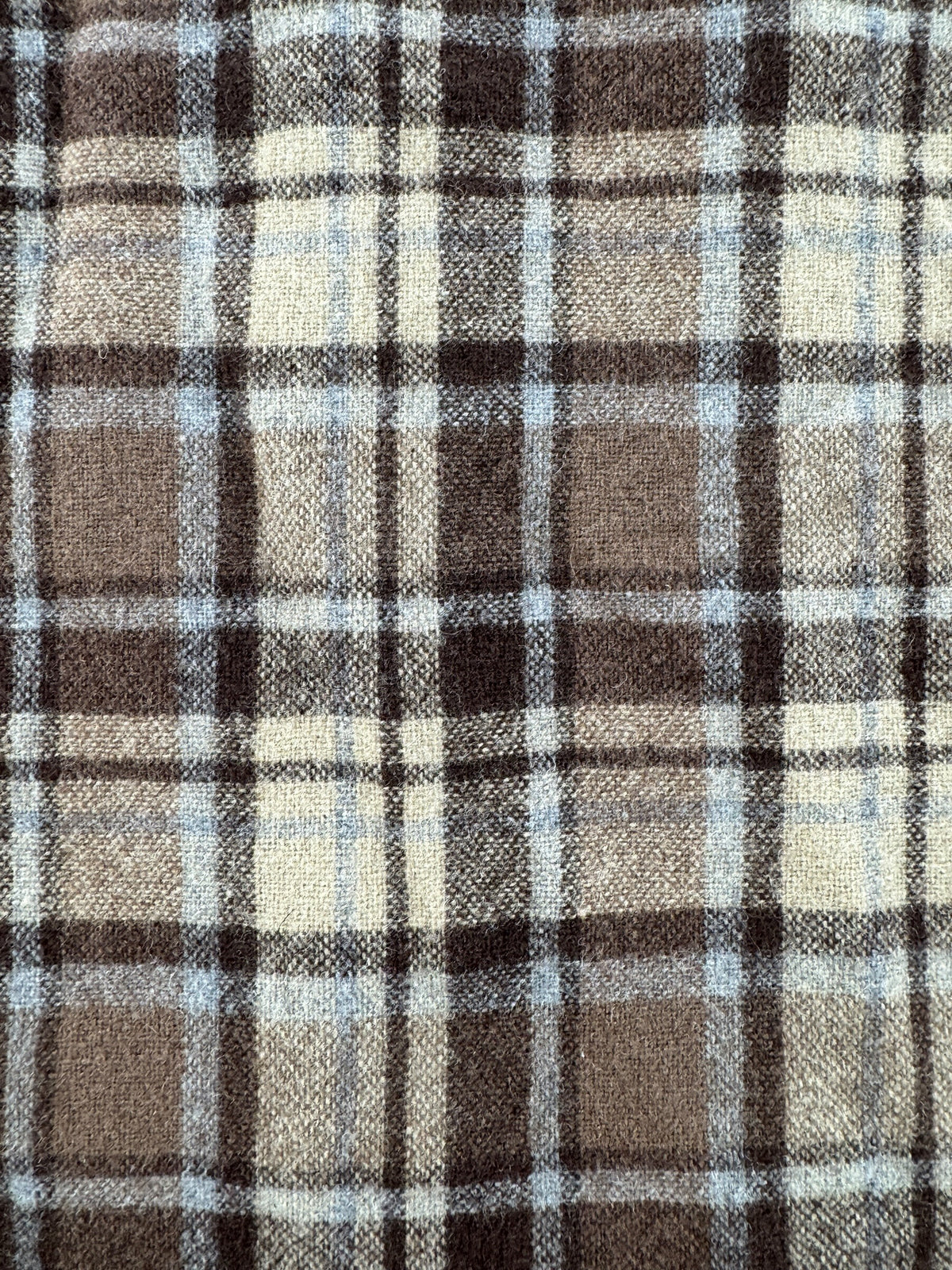 Pattern on Vintage Pendleton Brown Board Shirt SZ L