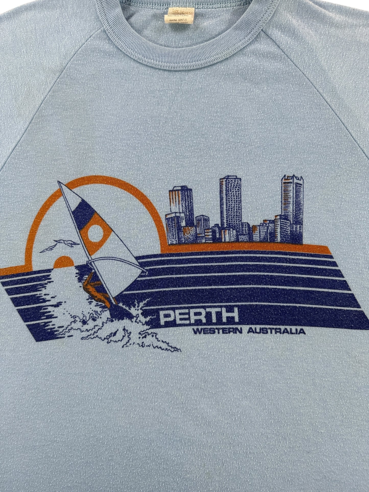 Graphic on Vintage Perth Ladies Tee SZ XS