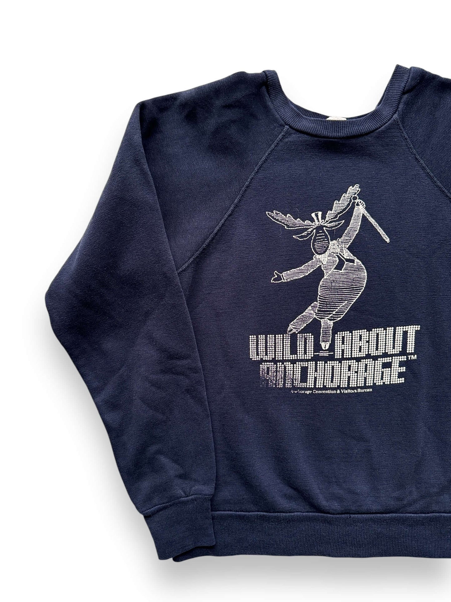 front right of Vintage Wild About Anchorage Crewneck SZ M