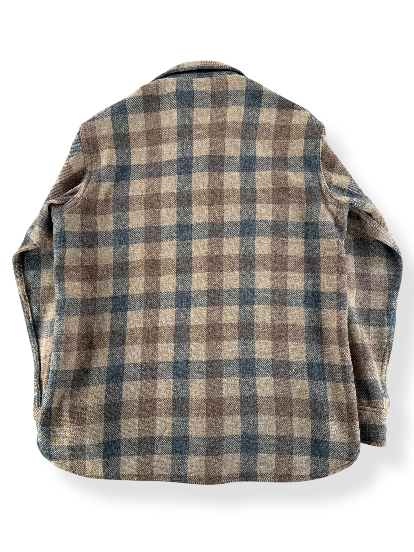 Back of Vintage Beige & Grey Woolrich Flannel SZ M
