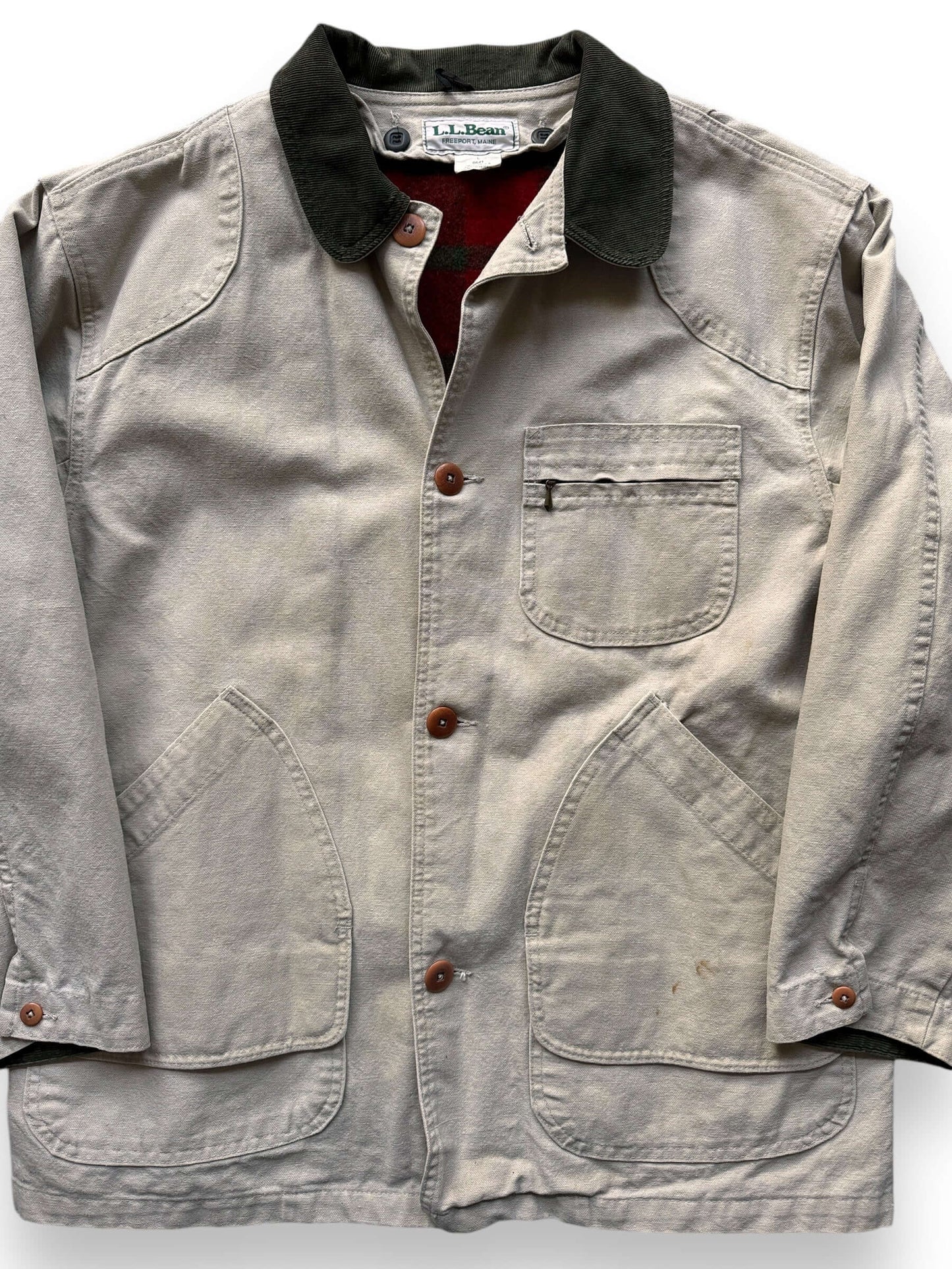 front close up of Vintage L.L. Bean Blanket Lined Barn Coat SZ L