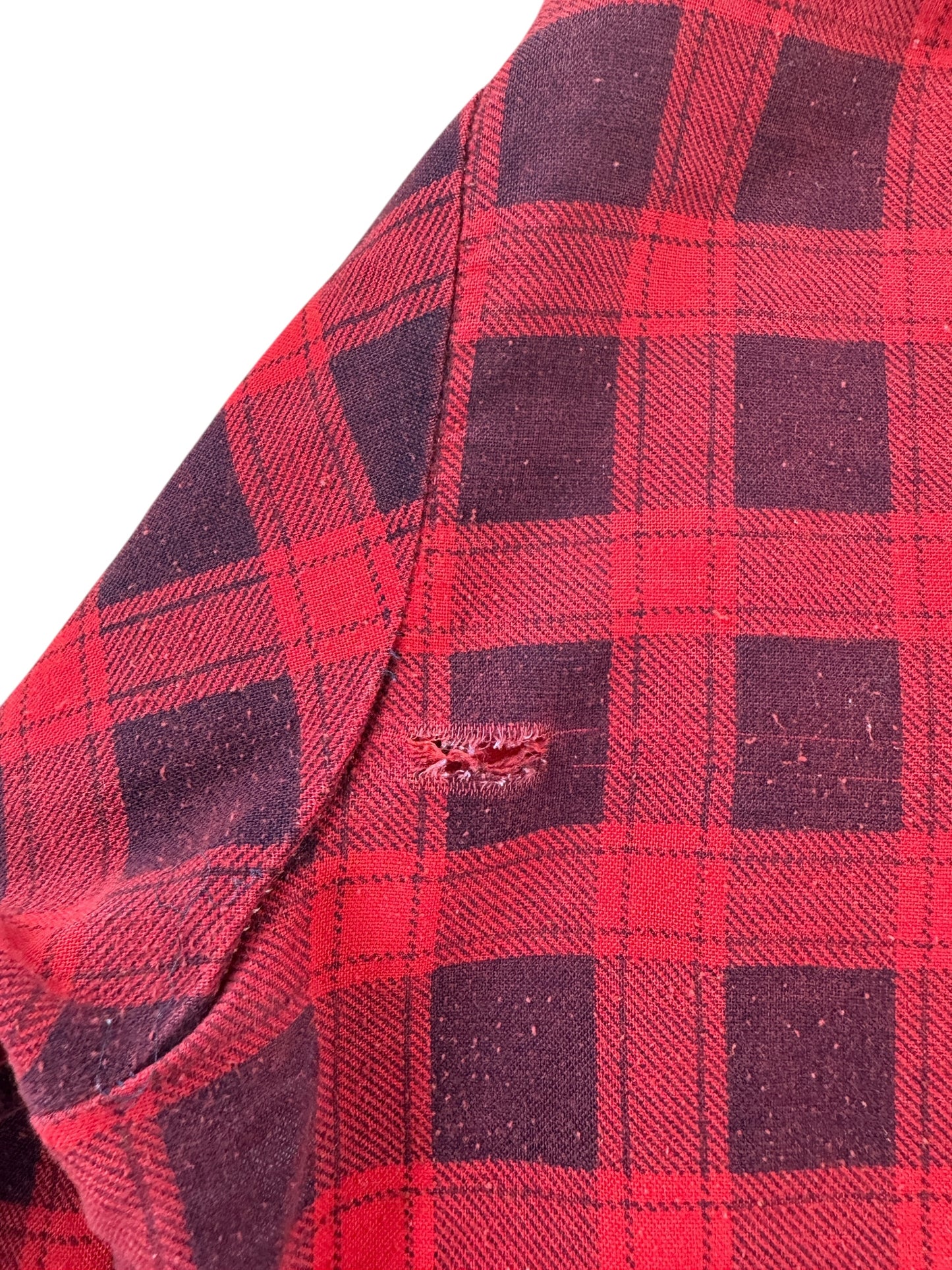Hole on Vintage Sears Fieldmaster Cotton Flannel SZ XL AS IS