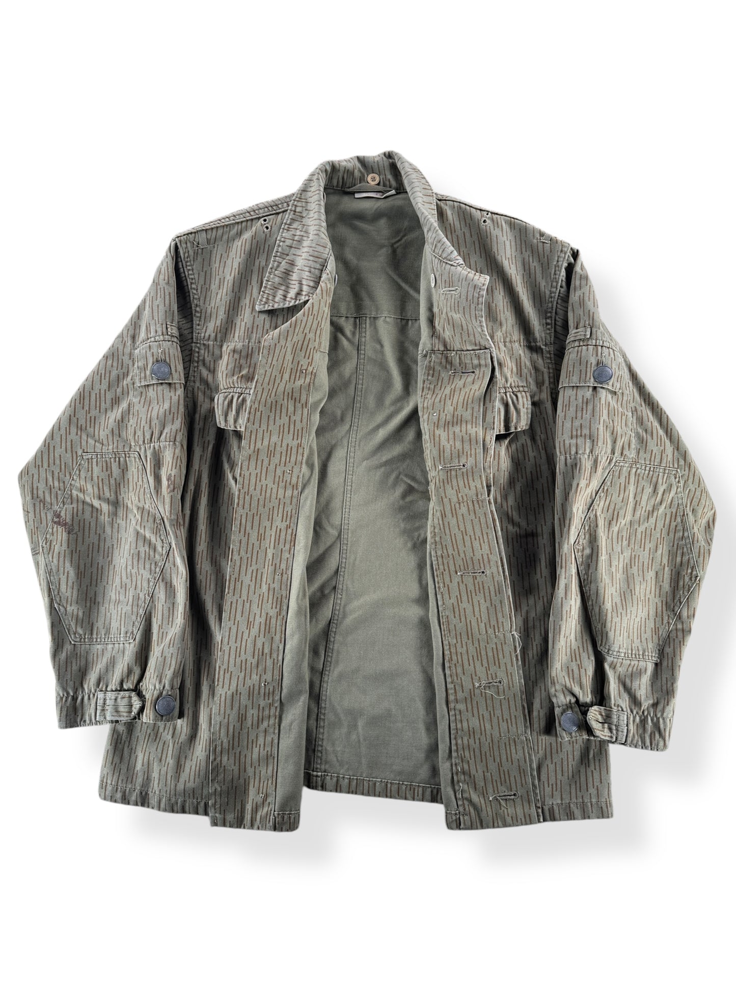 Inside of Vintage Rain Camo Field Jacket SZ L AS IS