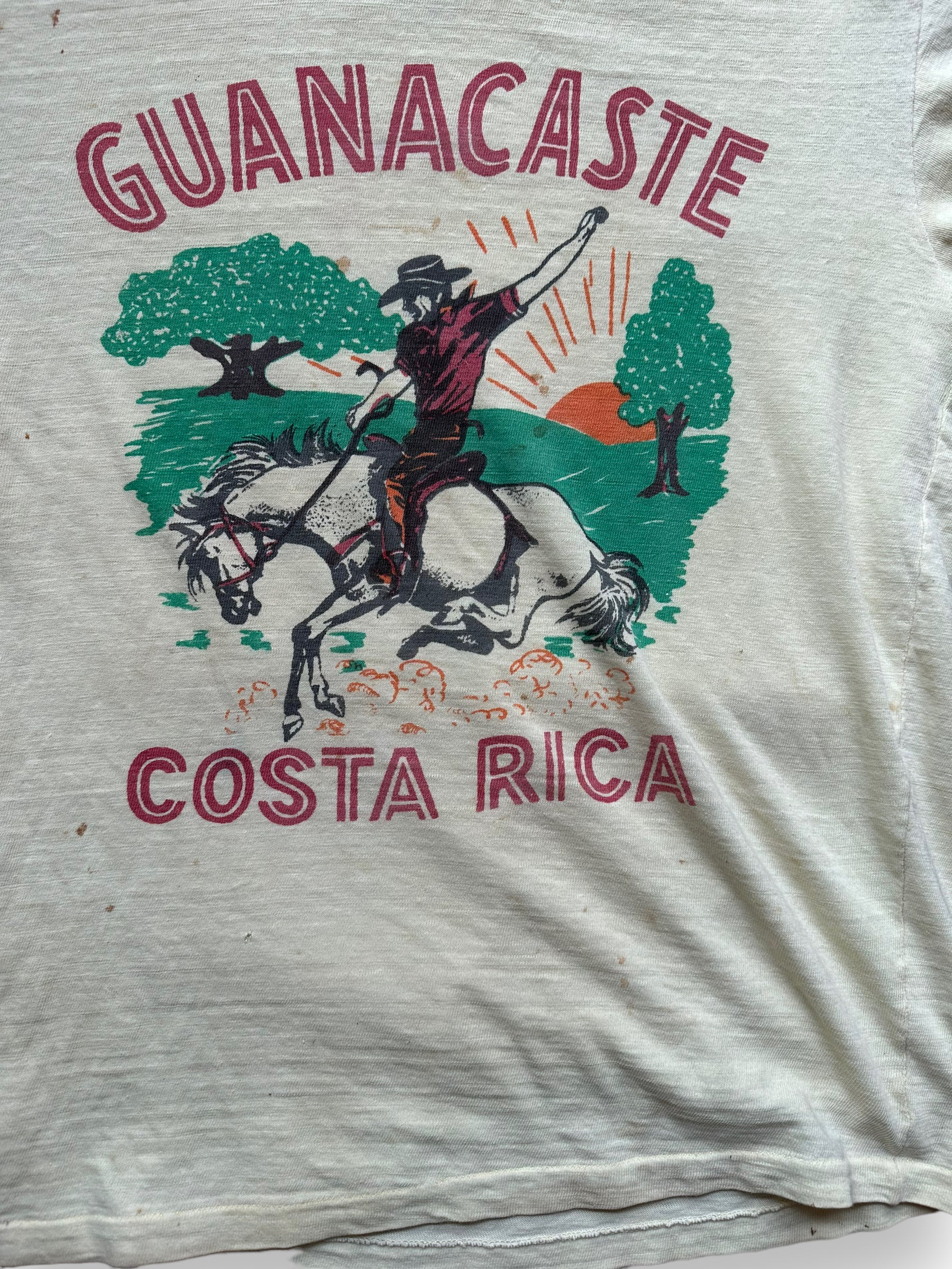Front Detail on Vintage Costa Rica Guanacaste Tourist Tee SZ M | Vintage Screen Printed Tees Seattle | Barn Owl Vintage Goods