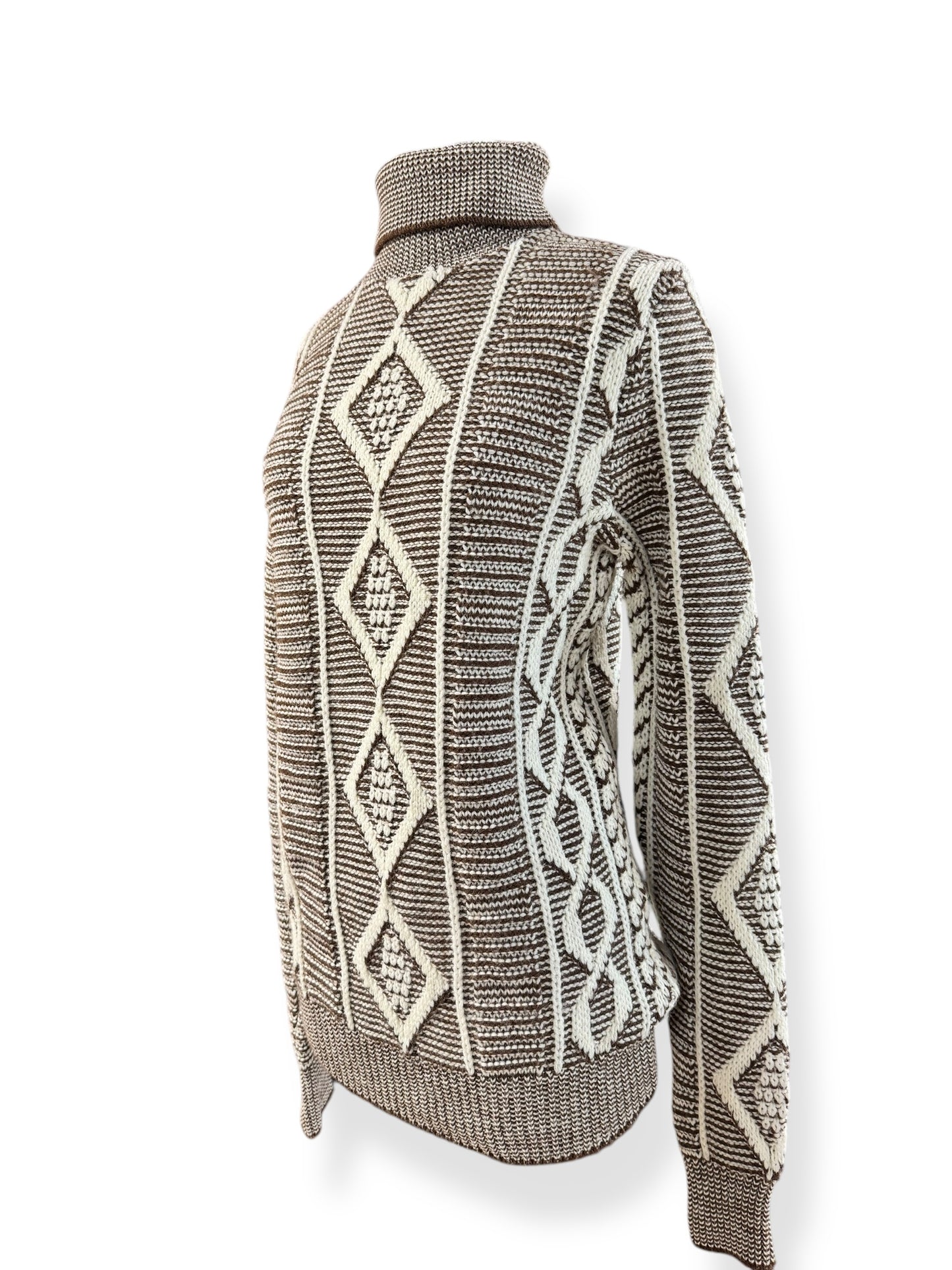 Side view of 1960s Tall-Her Turtleneck Sweater M
