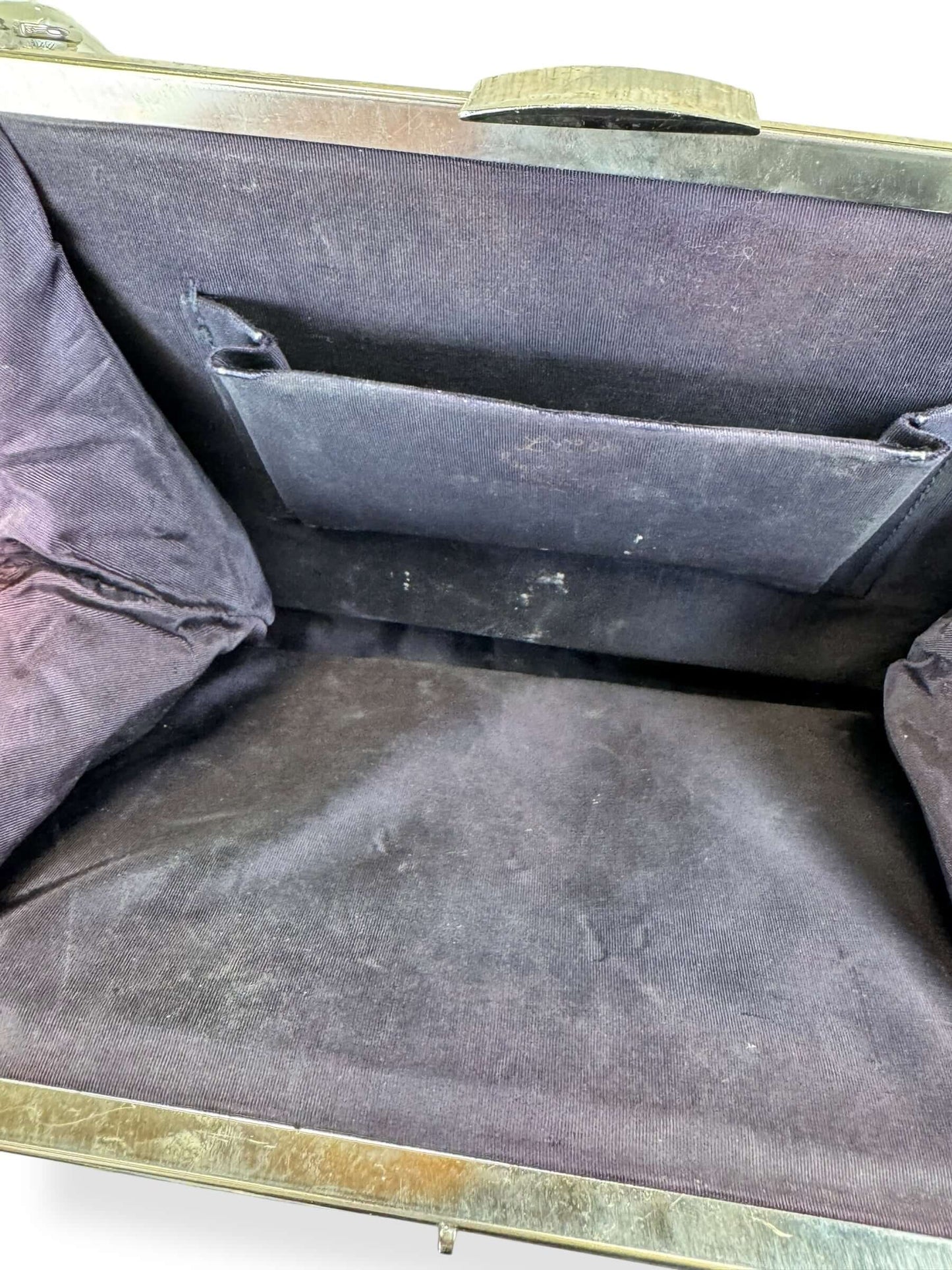 Inside purse view of 1950s Vinyl Removable Cover Purse