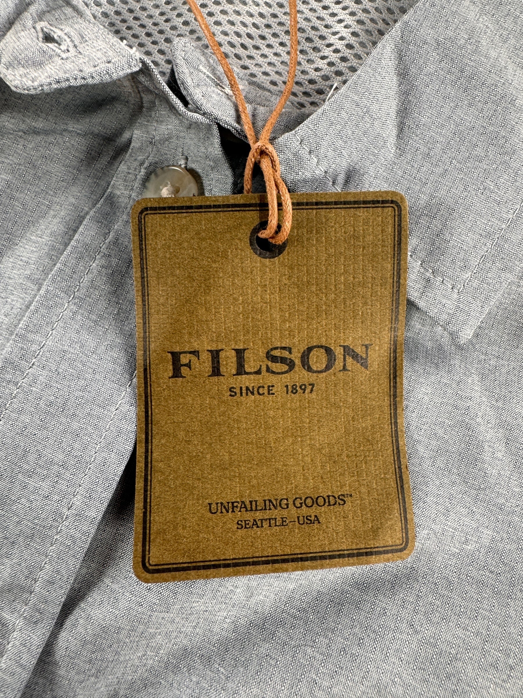 Paper Tag on Modern NWT Filson Women's Twin Lakes Sport Shirt SZ XL