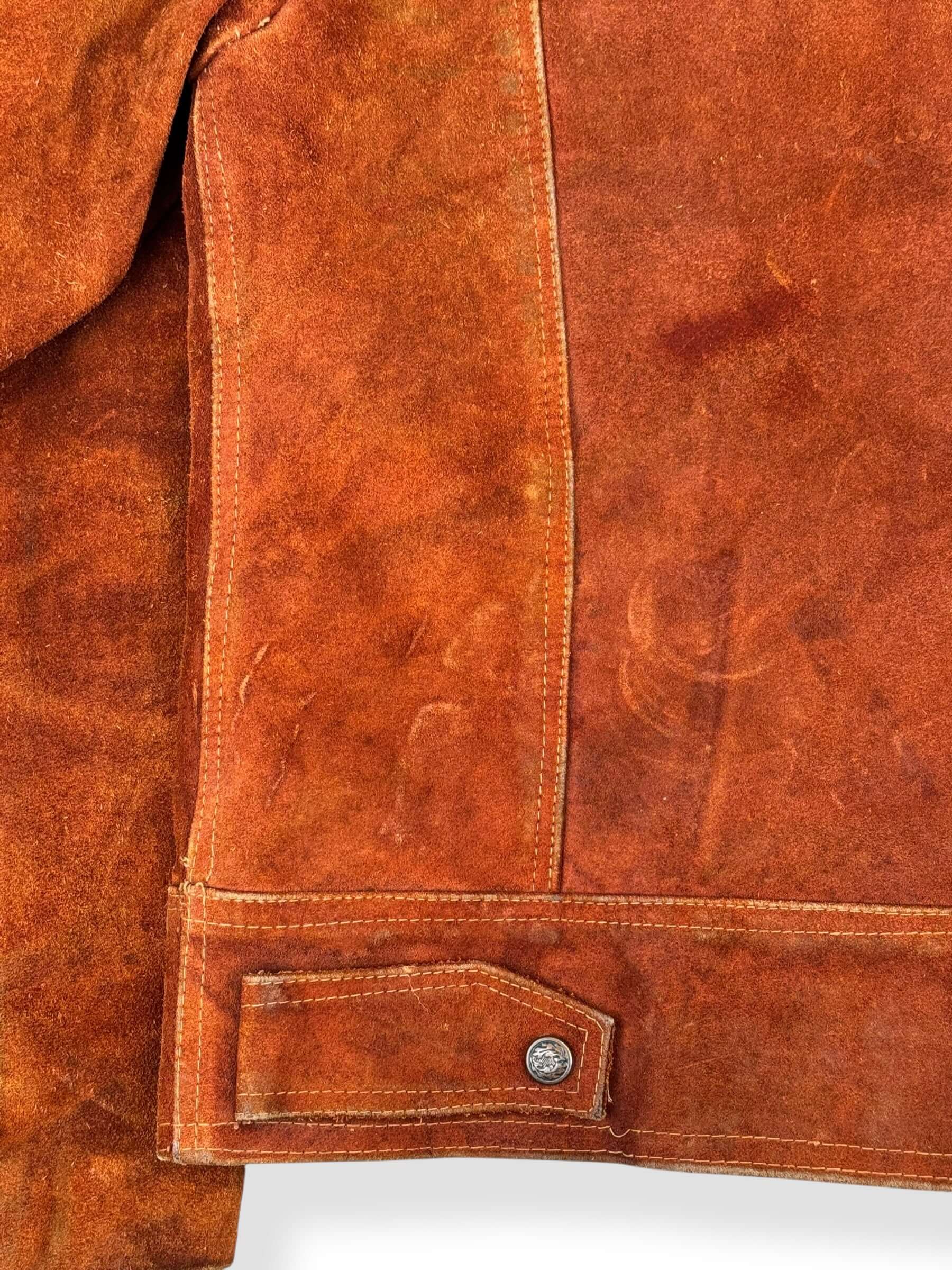 Wear onn left lower back 1970s Leo Suede Trucker Style Jacket M