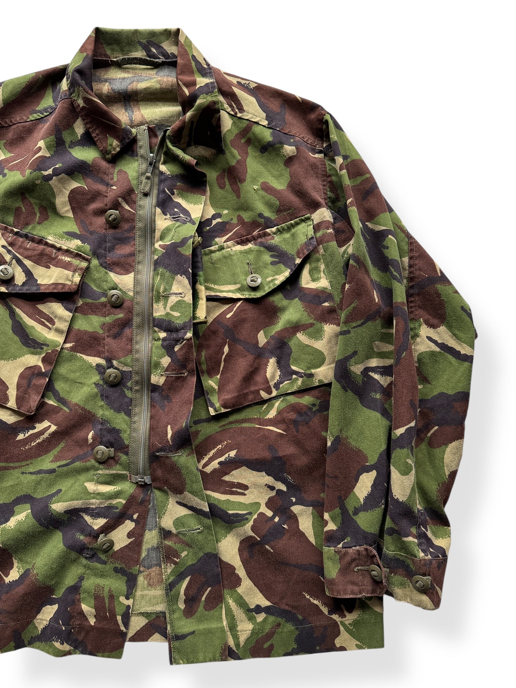 Front Left of Vintage British Camo Jacket SZ XL