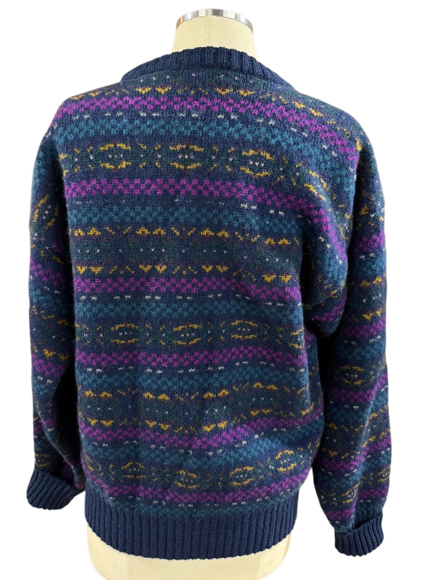 Back view of 1980s Wool Sweater L