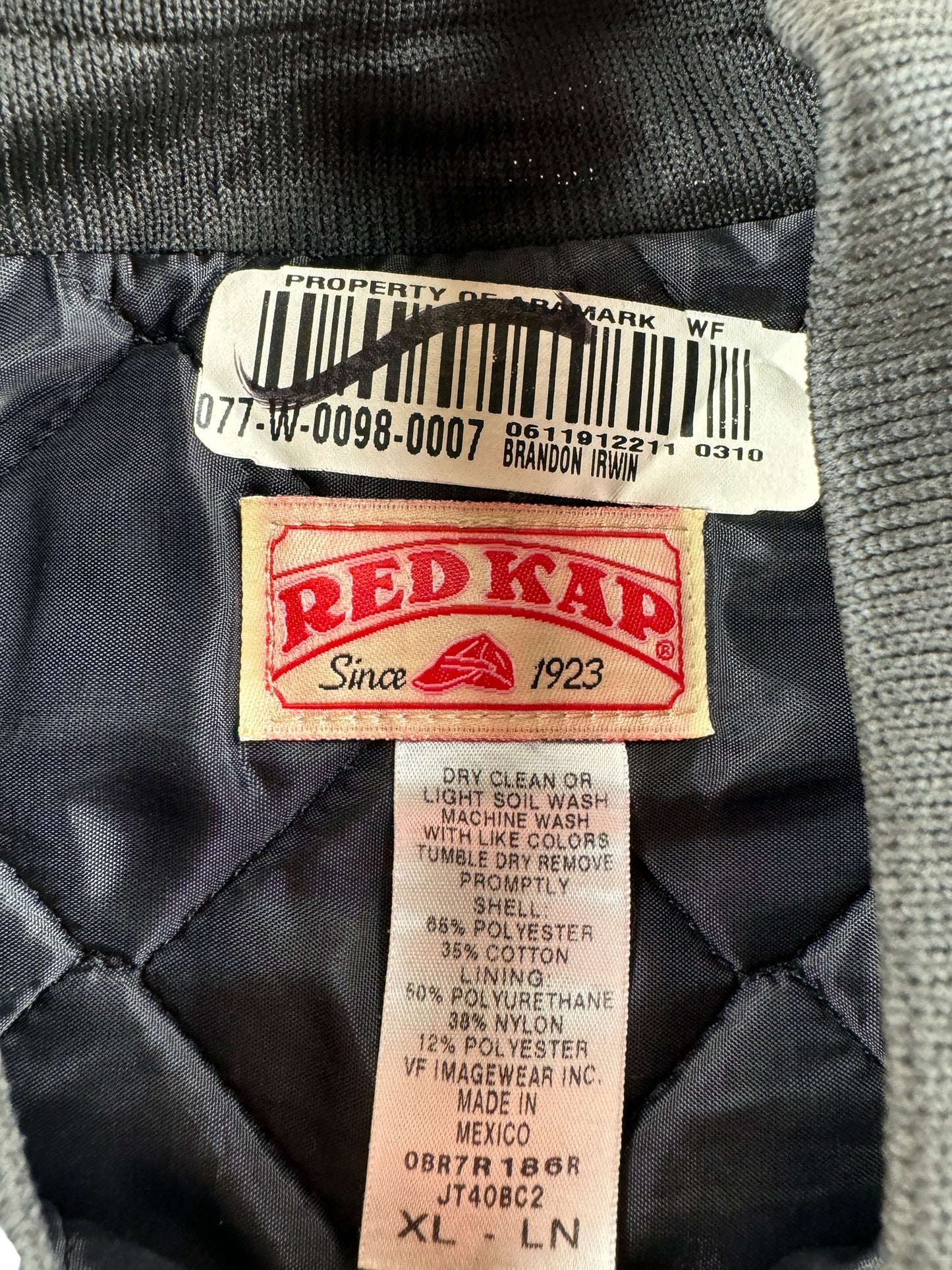 Tag on Modern Red Kap Volkswagen Service Attendant Jacket SZ XL