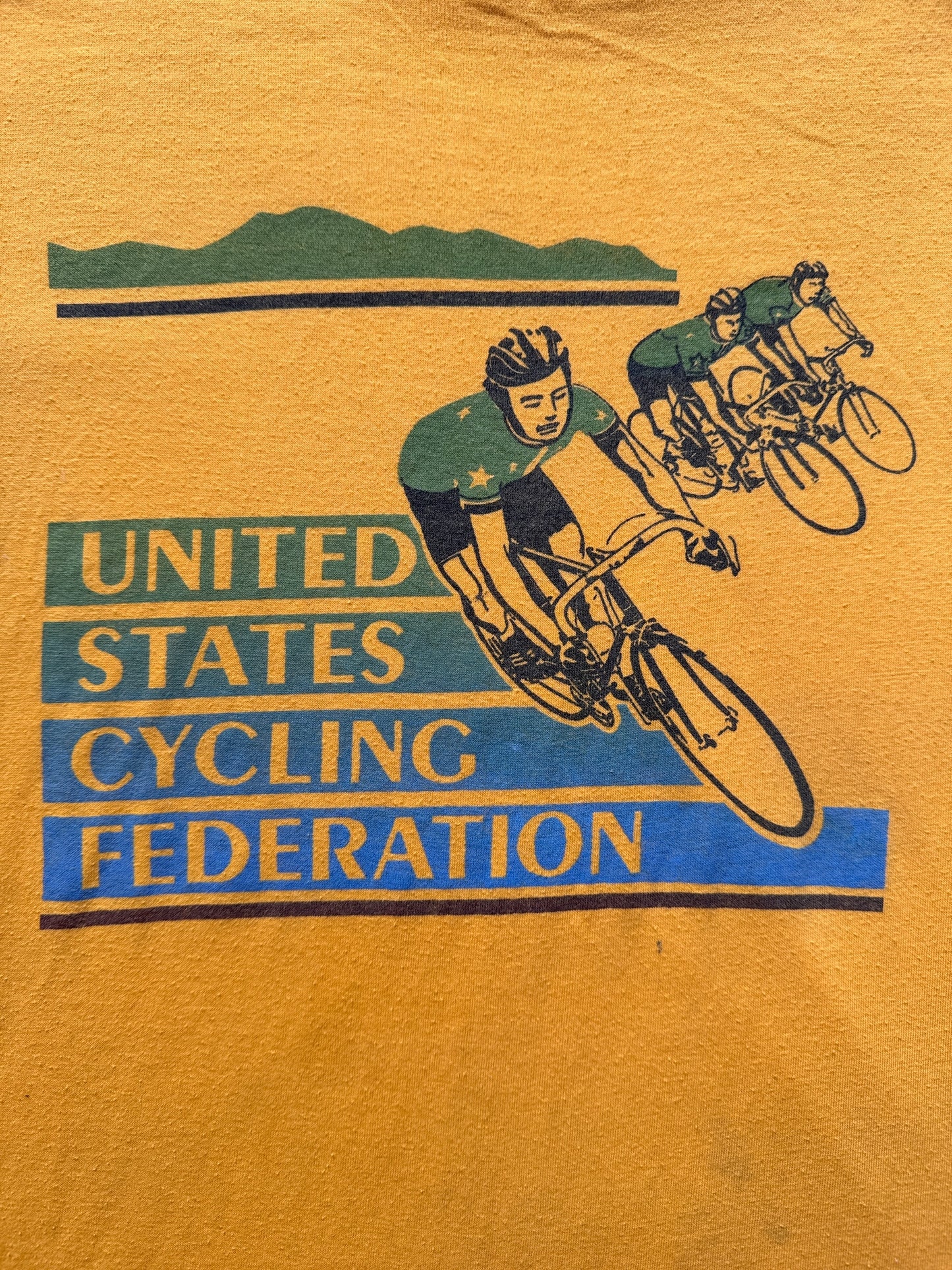 Graphic on Vintage US Cycling Federation Tee SZ XL