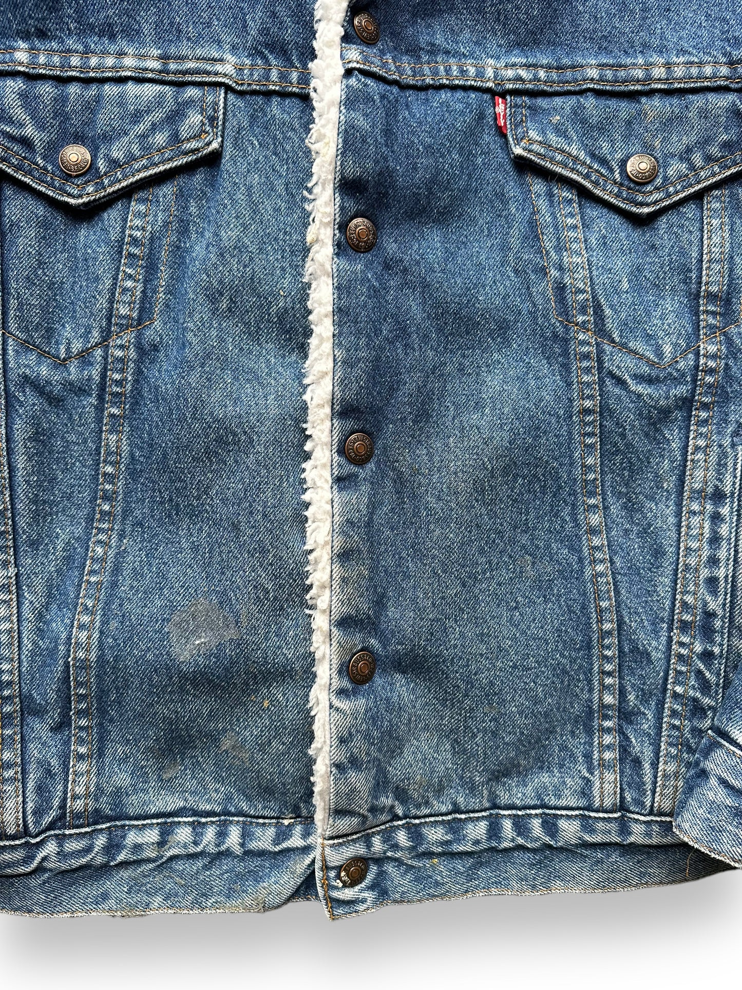 Staining on Front of Vintage Levis Sherpa Type III Denim Jacket SZ XL | Vintage Denim Workwear Seattle | Barn Owl Seattle