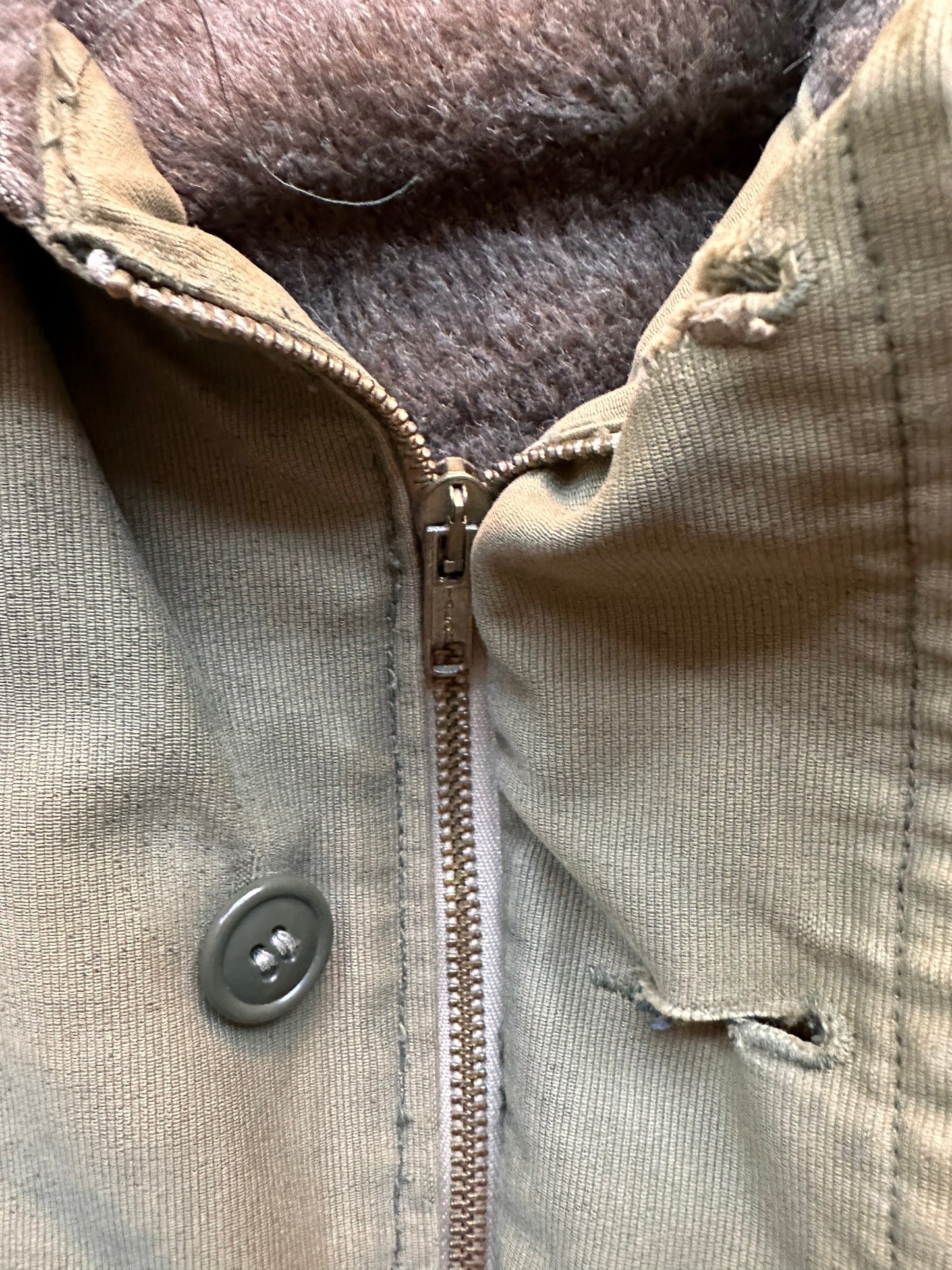 Replacement Talon Zipper View on Vintage WWII N-1 Deck Jacket SZ 40 | Vintage Military N1 Deck Jacket Seattle | Barn Owl Vintage Seattle