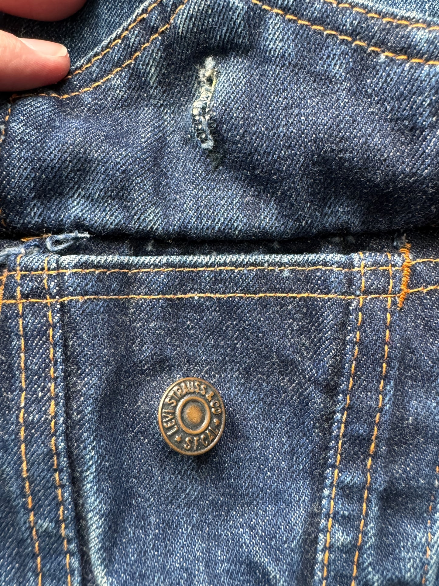 Yellow Stitching Under Pocket on Vintage Big "E" Levis Type III Denim Trucker Jacket SZ 44 AS IS