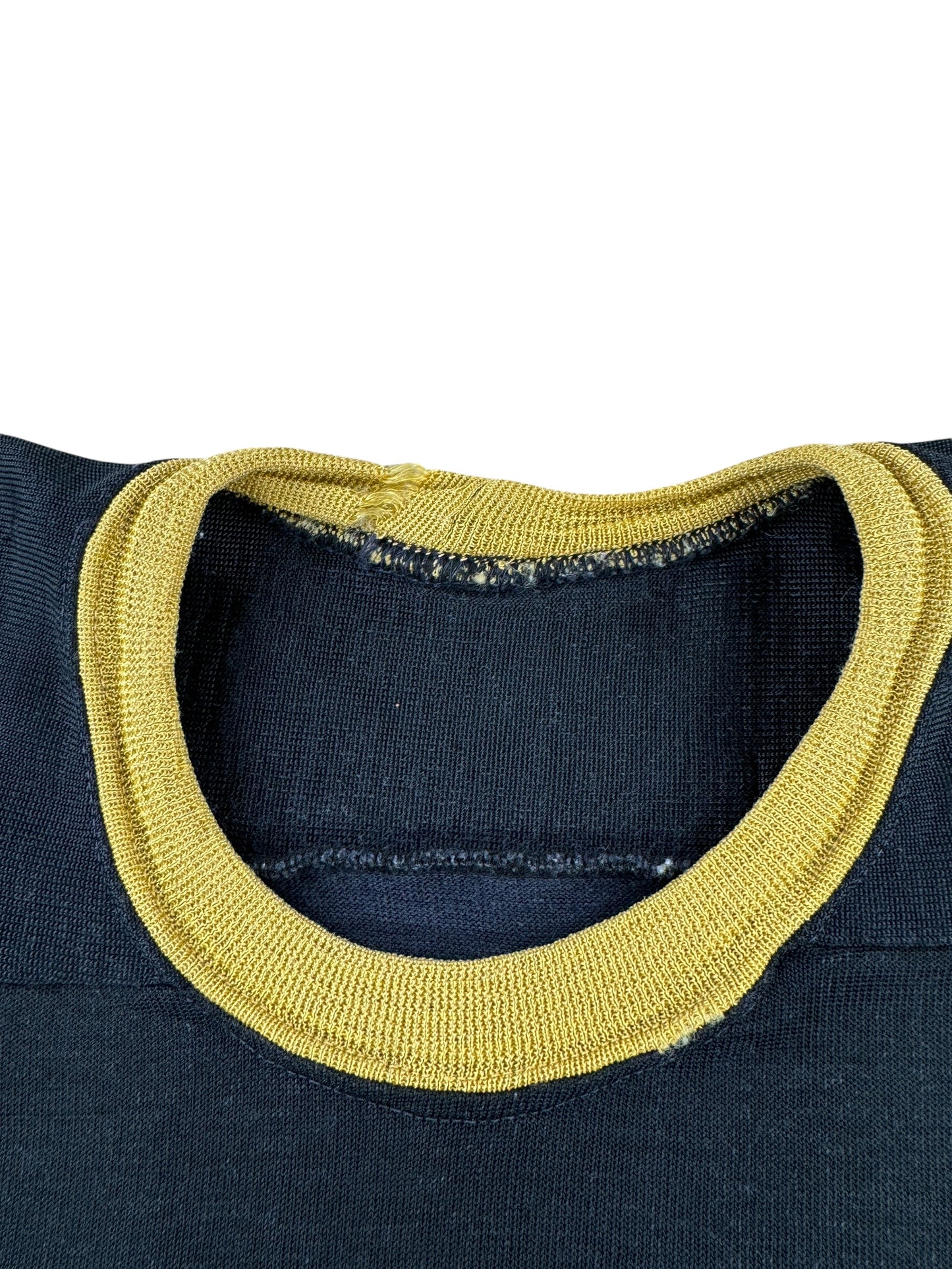 Collar on Vintage 1950s Durene Iowa Football Jersey SZ XXL