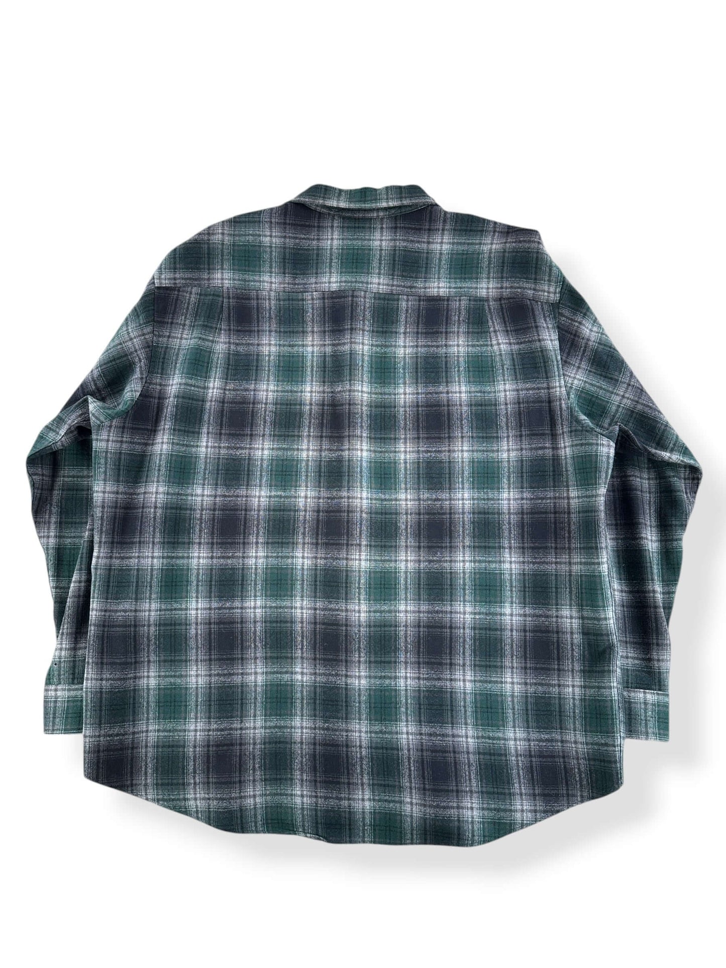 Back of Vintage Pendleton Outdoorsman Green & Black Flannel SZ XL