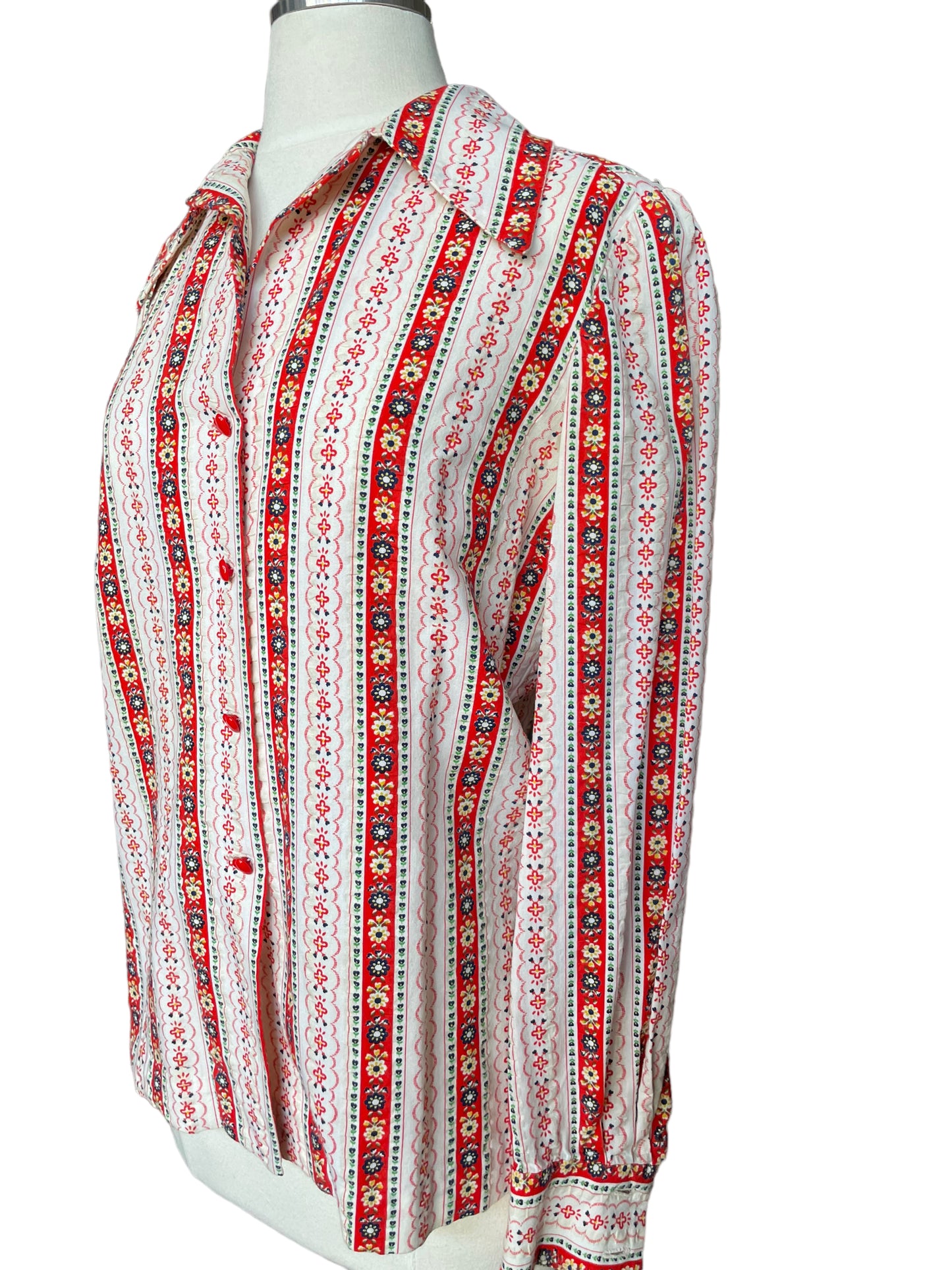 Front left side view of Vintage 1970s Handmade Seersucker Button Up | Barn Owl True Vintage | Seattle Ladies Vintage Shirts