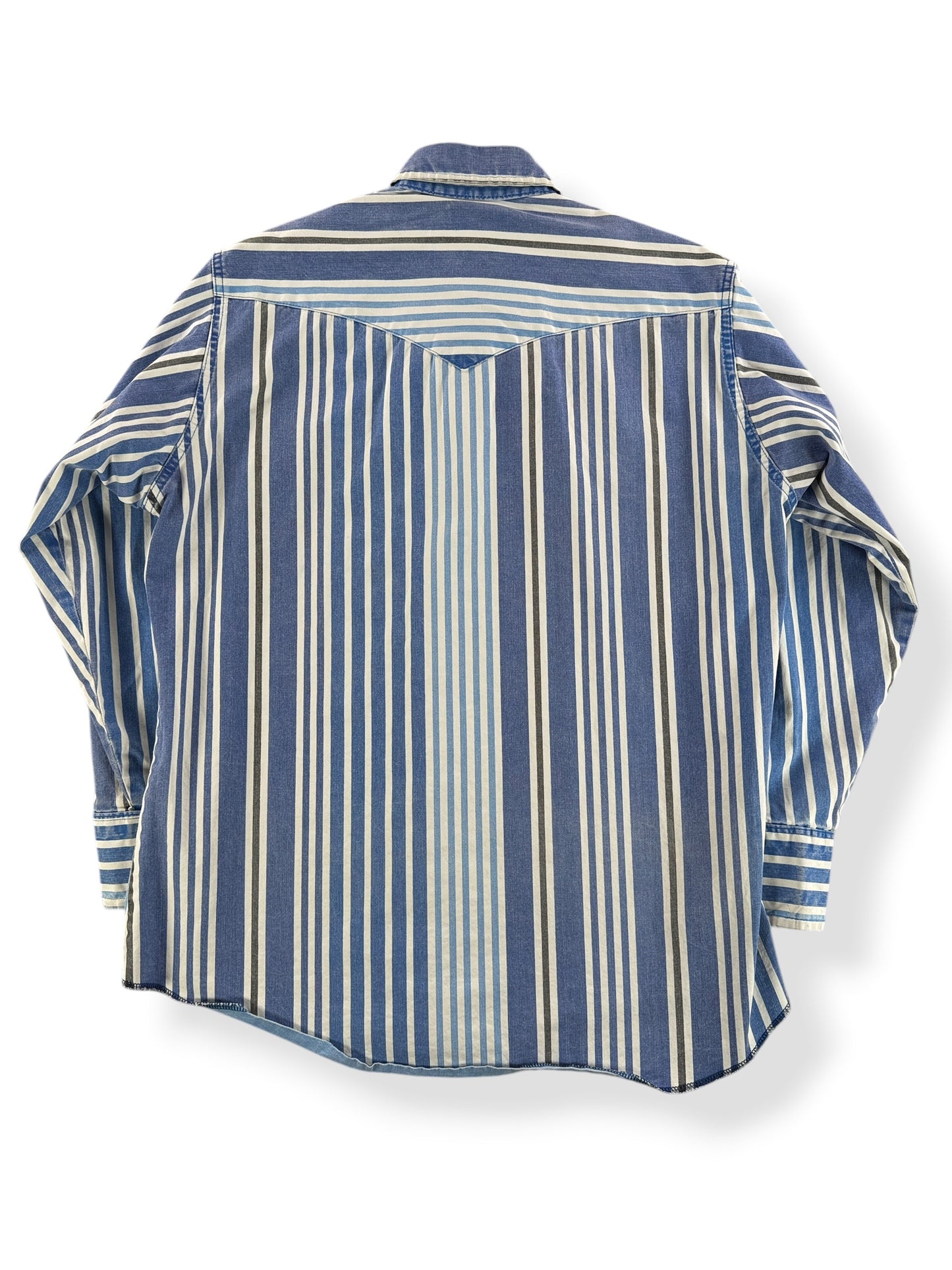 Back of Vintage Wrangler Brushpopper Shirt SZ 16x34 (Fits L)