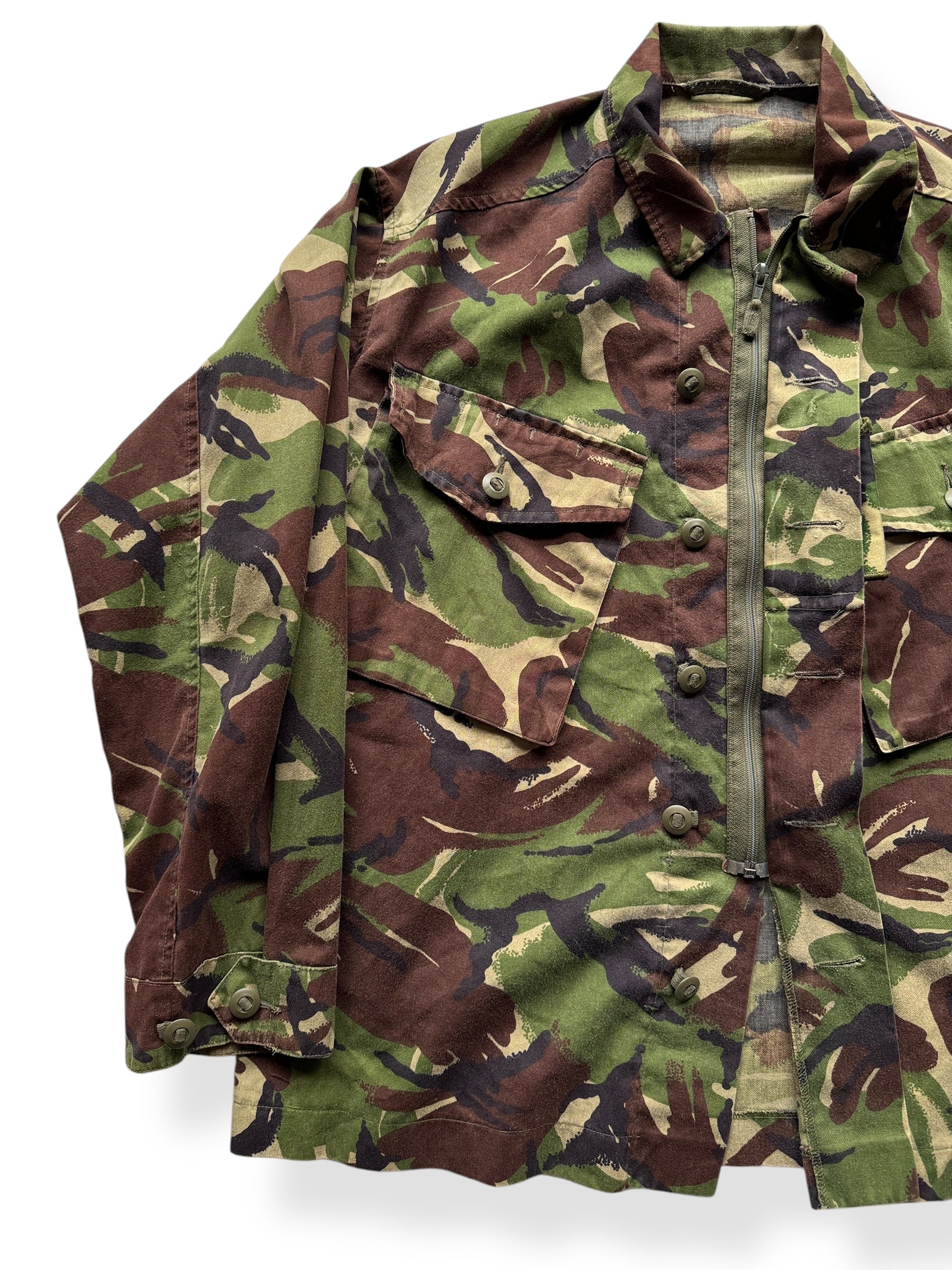 Front Right of Vintage British Camo Jacket SZ XL