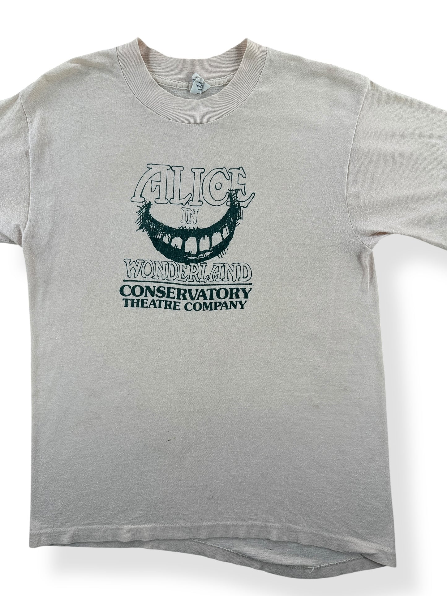 Front Close Up of Vintage Alice in Wonderland Theater Tee SZ S