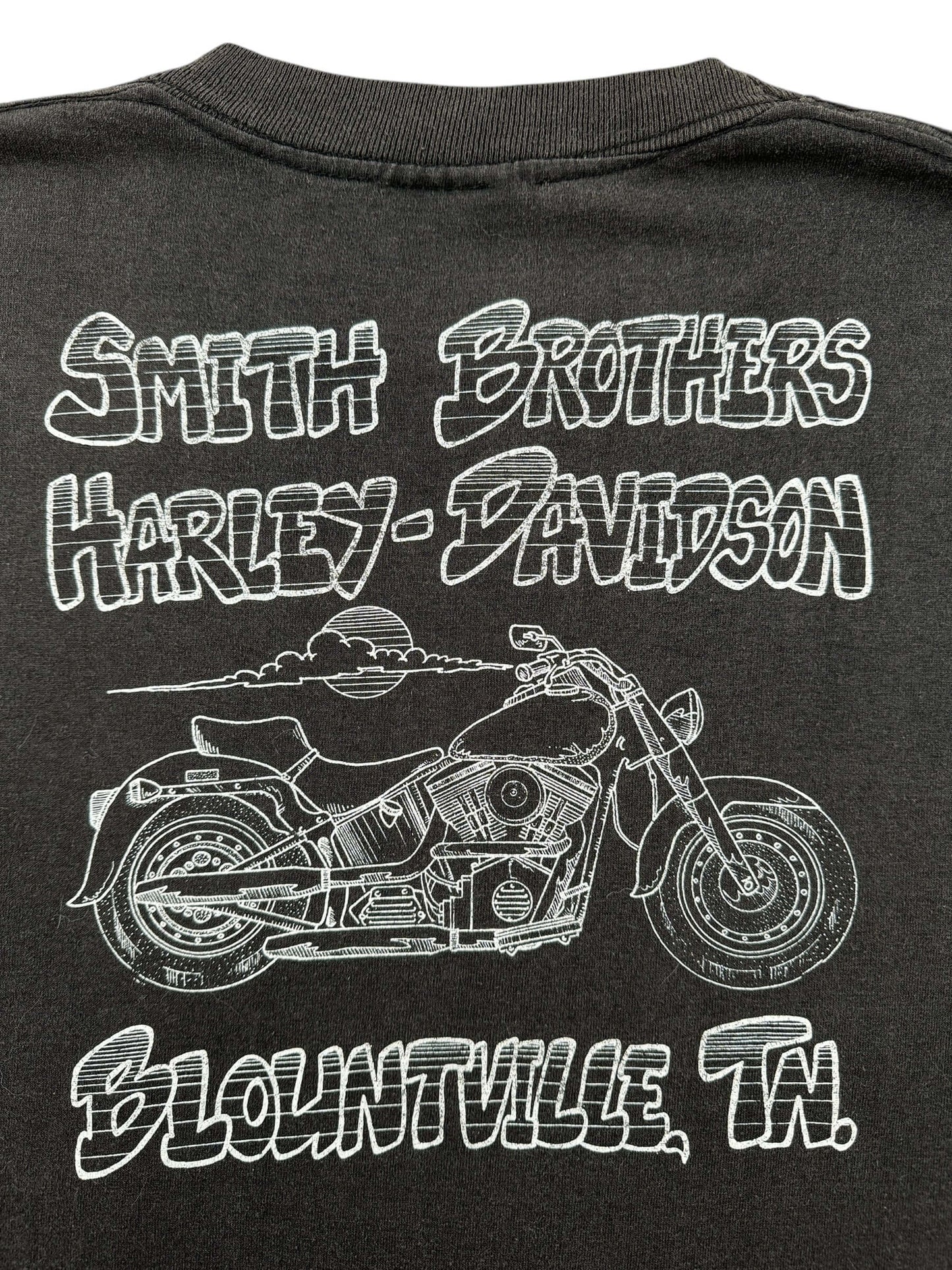 Back of Vintage 3D Emblem Smart Brothers Harley-Davidson Blountville Tee SZ XL