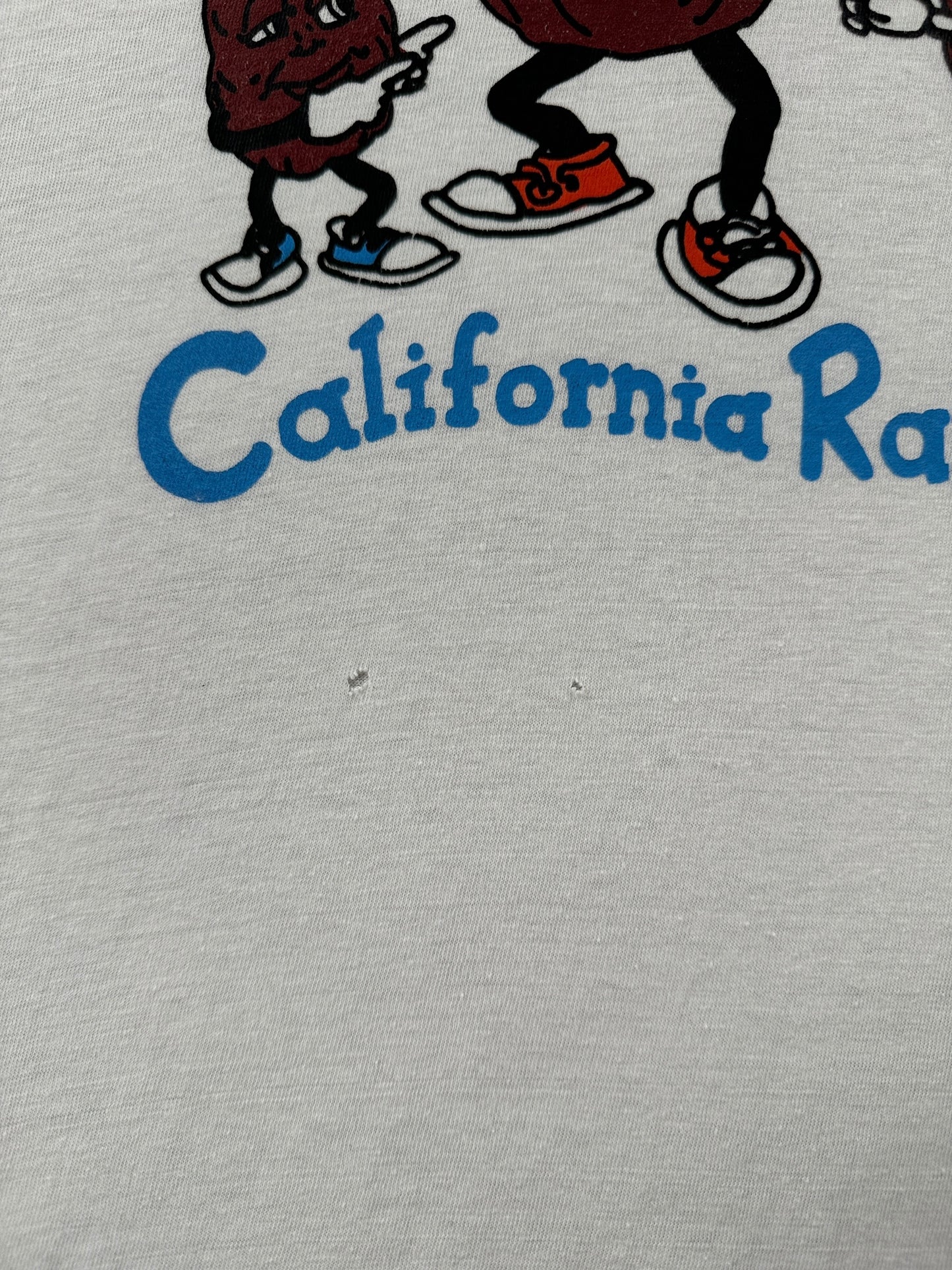 Hole on Vintage California Raisins Tee SZ XS