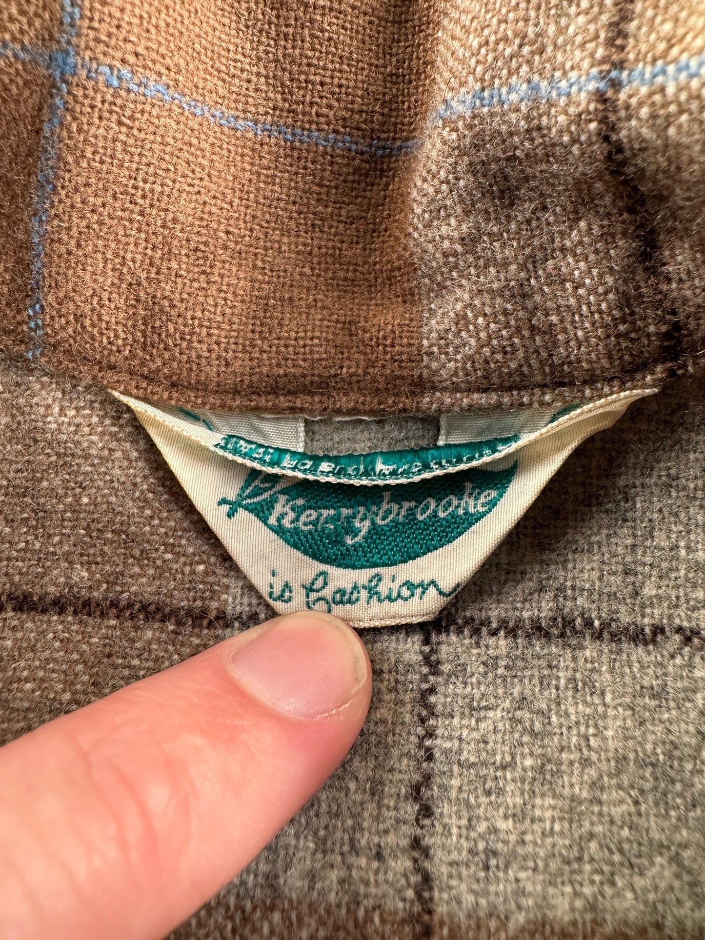 Tag on Vintage Sears Kerrybrook Brown Blue 49er Style Jacket SZ M