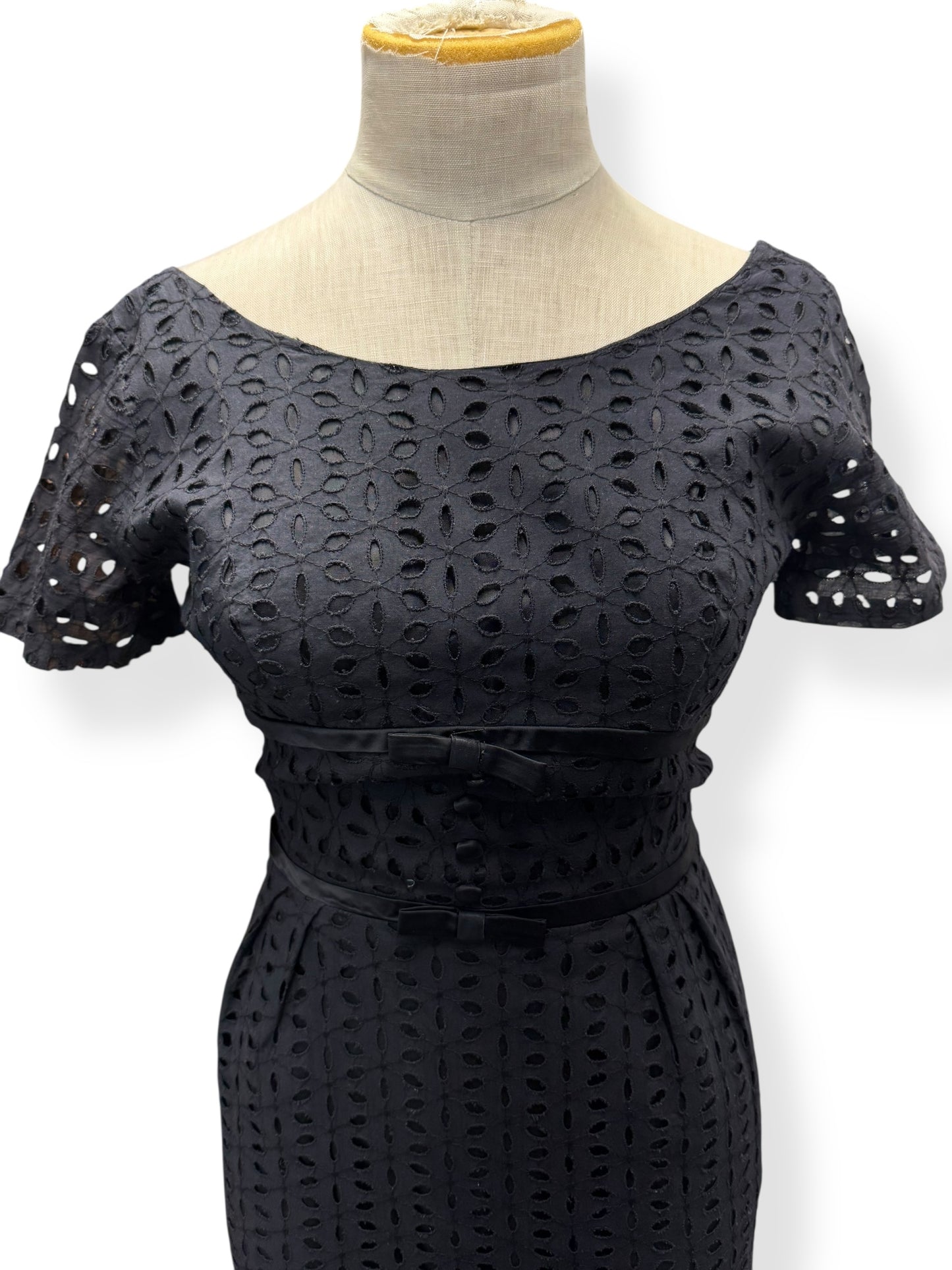Top view of 1950s Eyelet Wiggle Dress S