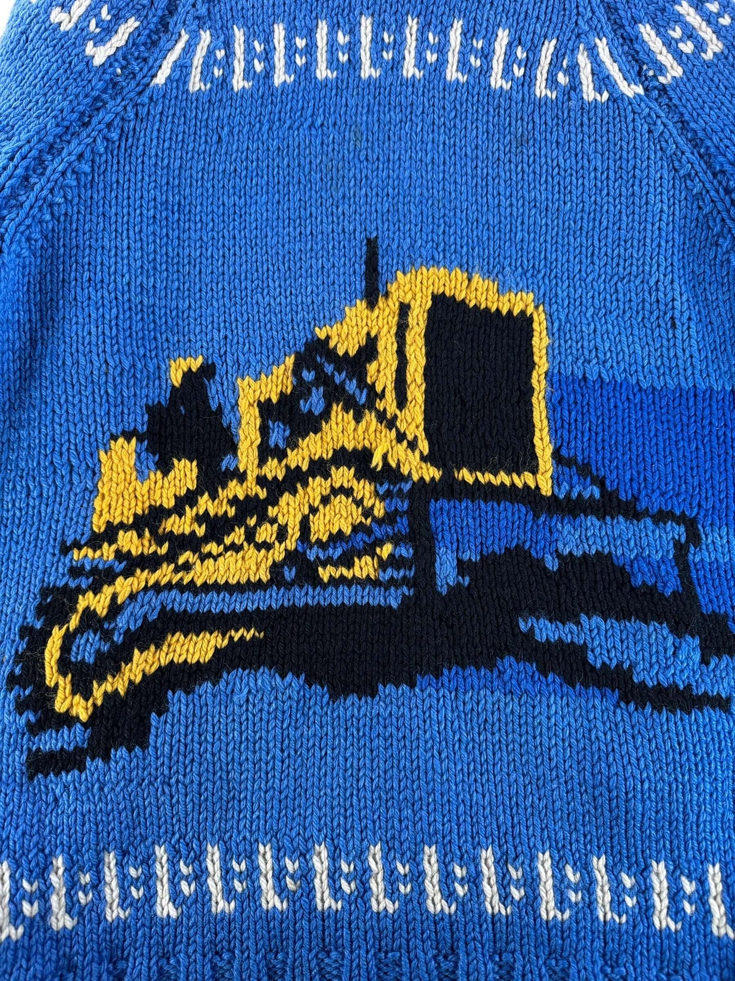 Back Design of Vintage Fairbanks Alaska Bulldozer Cowichan Style Sweater SZ L