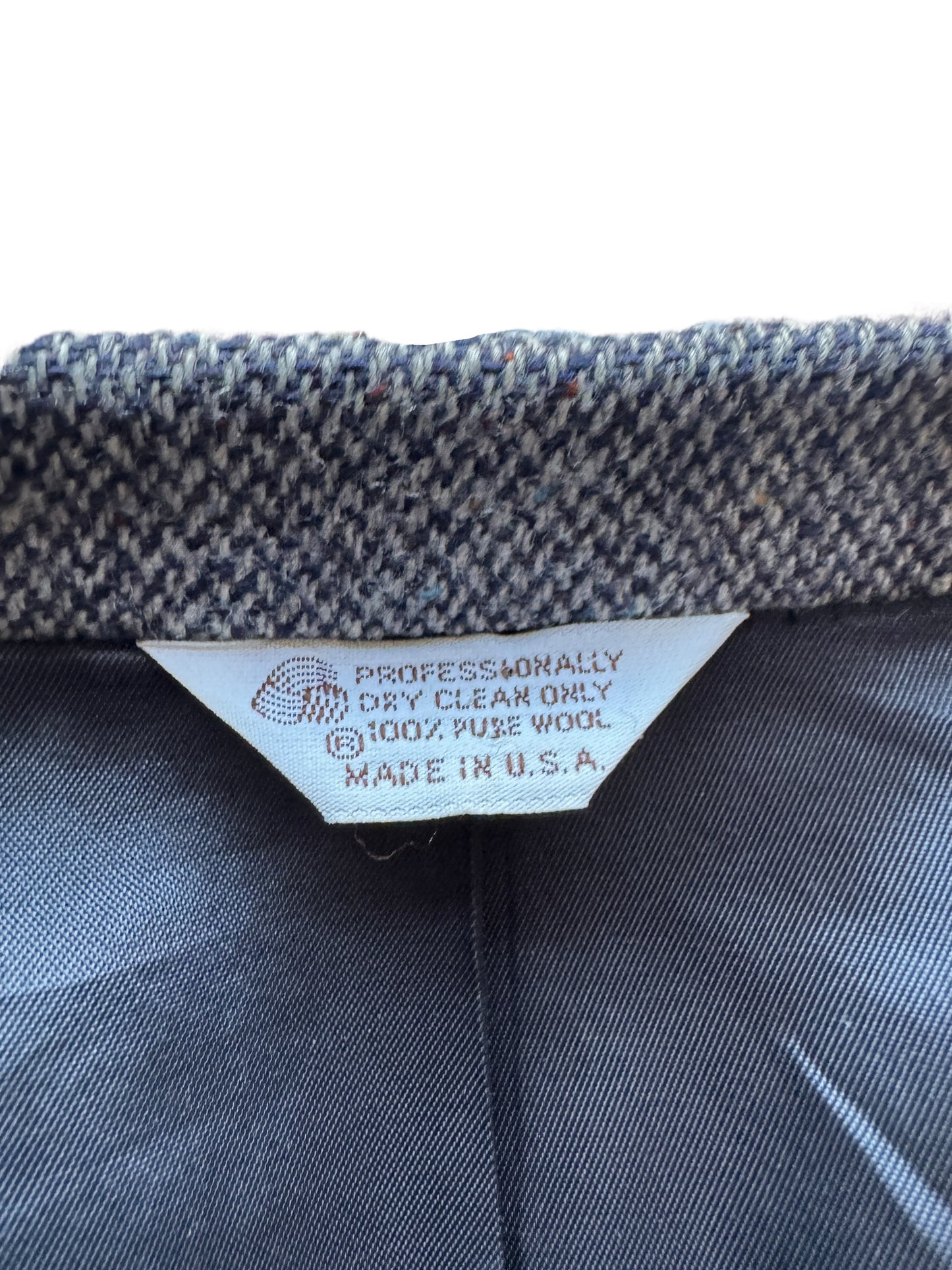 Tag on Stewart County Wool Blazer SZ L