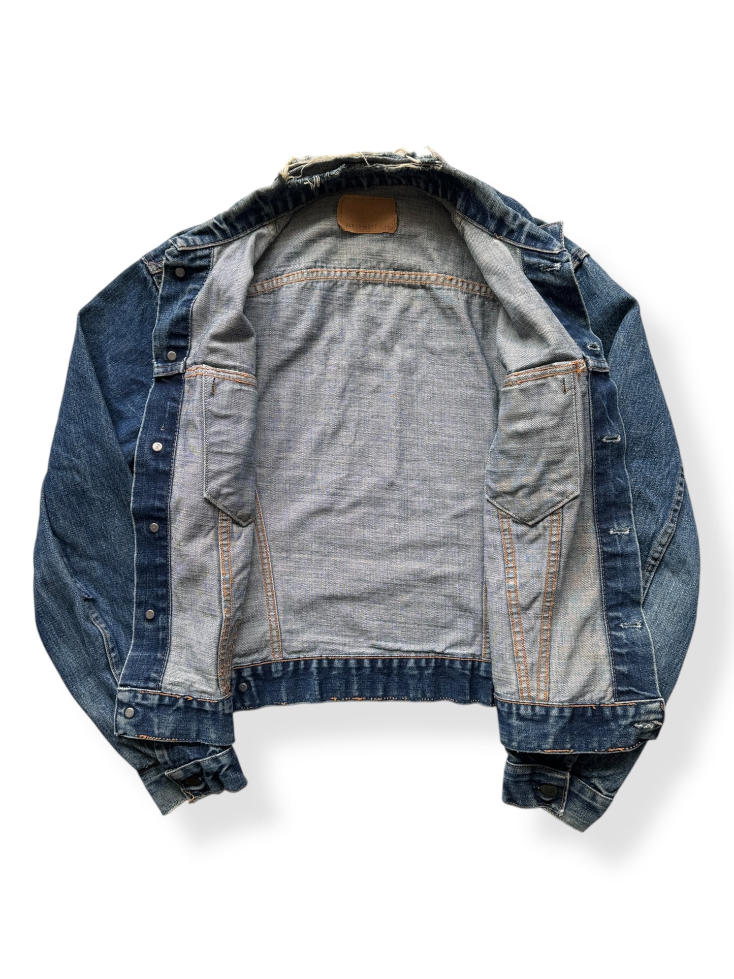 Inside of Vintage Big "E" Levis Type III Denim Trucker Jacket SZ 44 AS IS