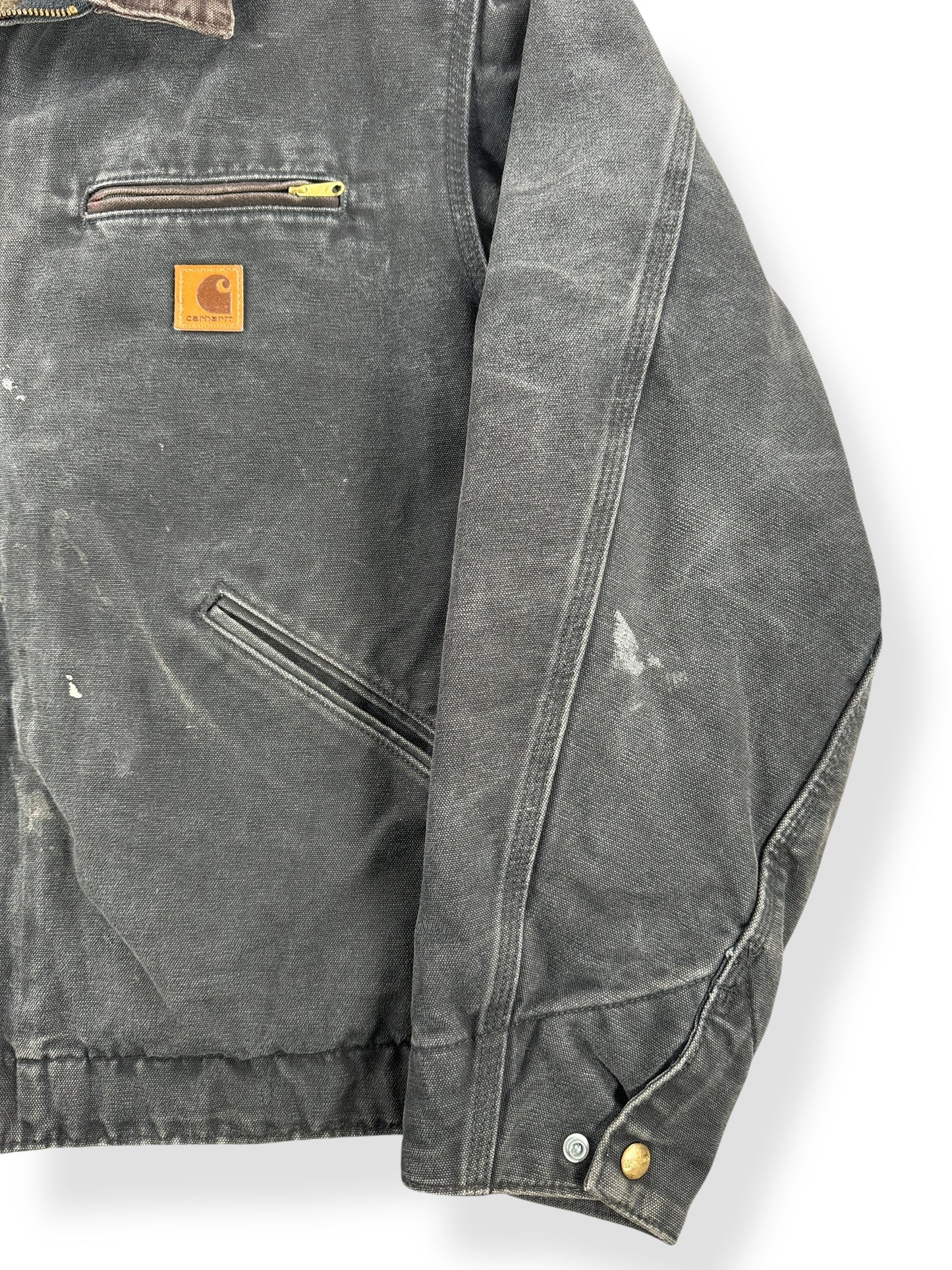 Staining on Vintage J97-BLK Carhartt Detroit Jacket SZ XL