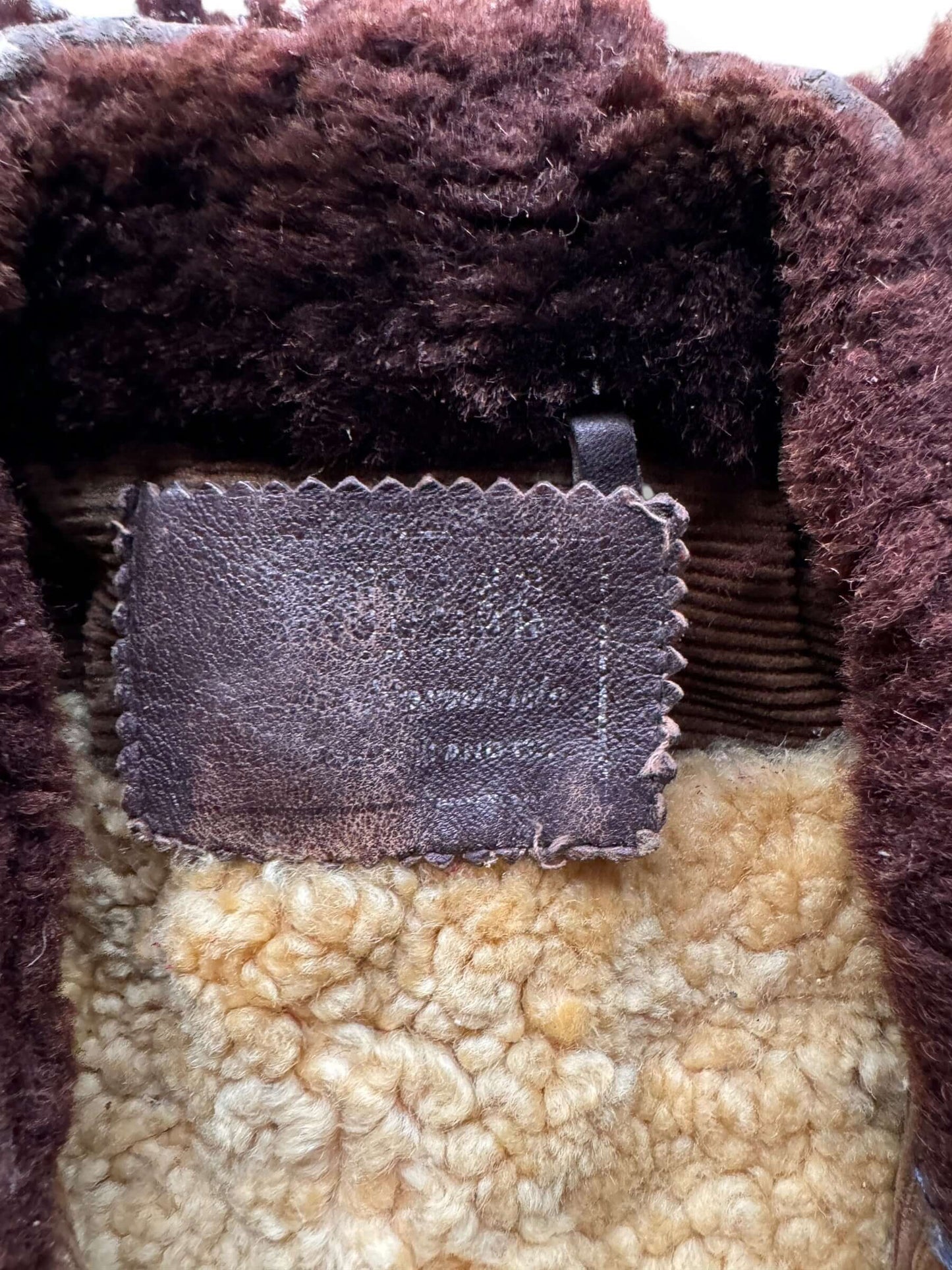 loose tag on Vintage Thrashed Hercules Horsehide Leather Jacket SZ M