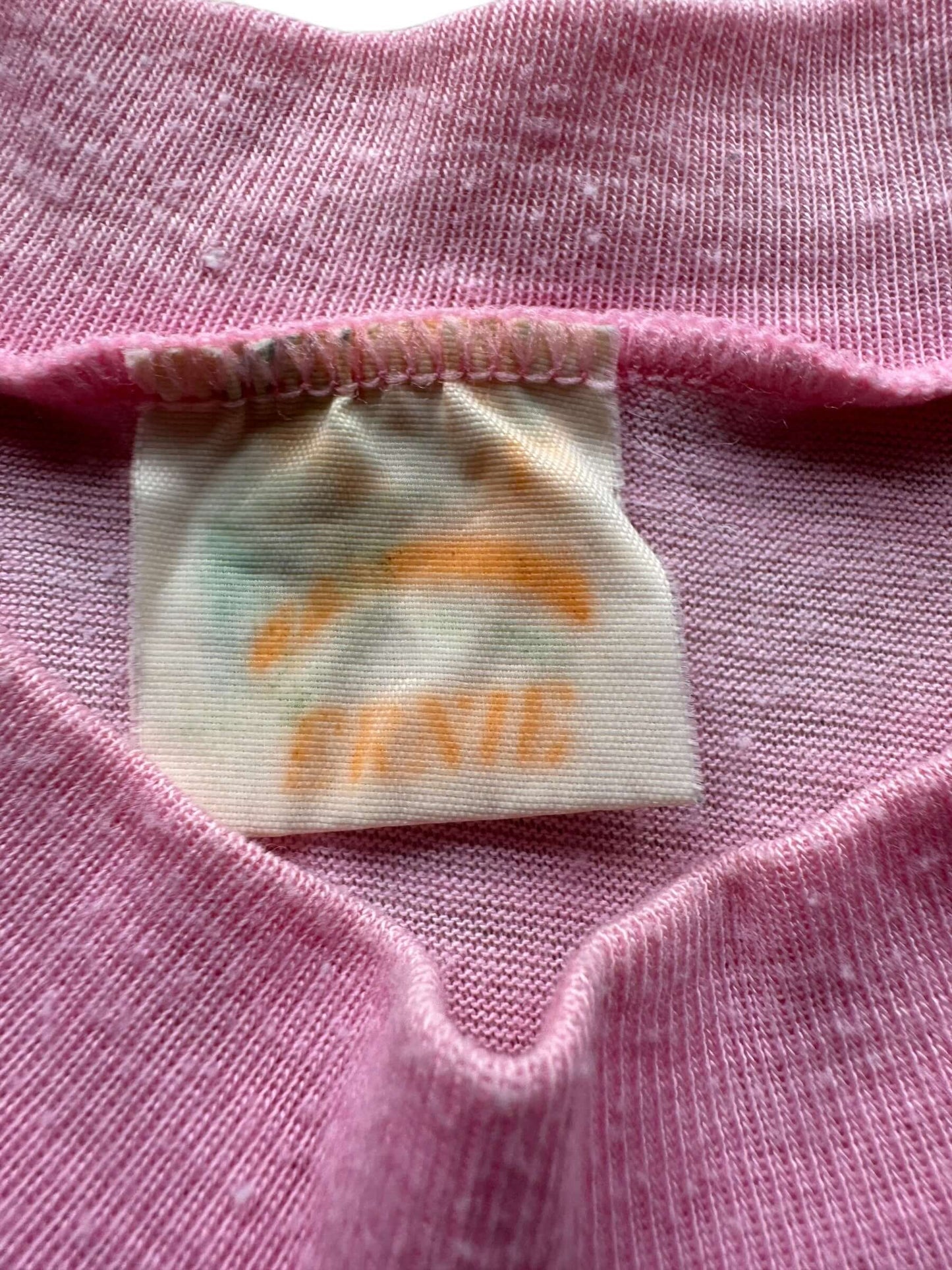 tag on Vintage Pink Guam Souvenir Tee SZ M