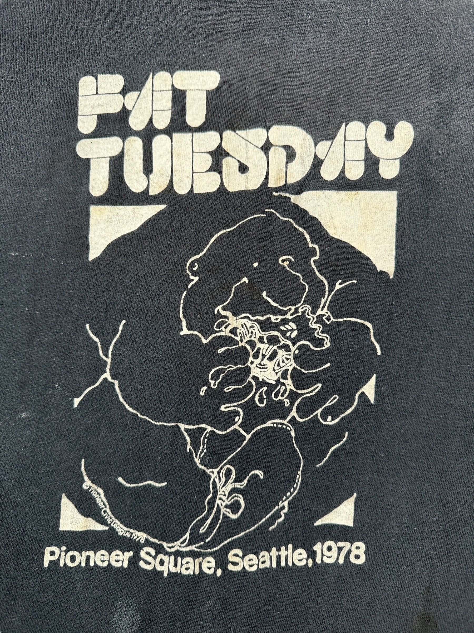 Front Graphic of Vintage Fat Tuesday Old Seattle Bar 1978 Tee SZ L