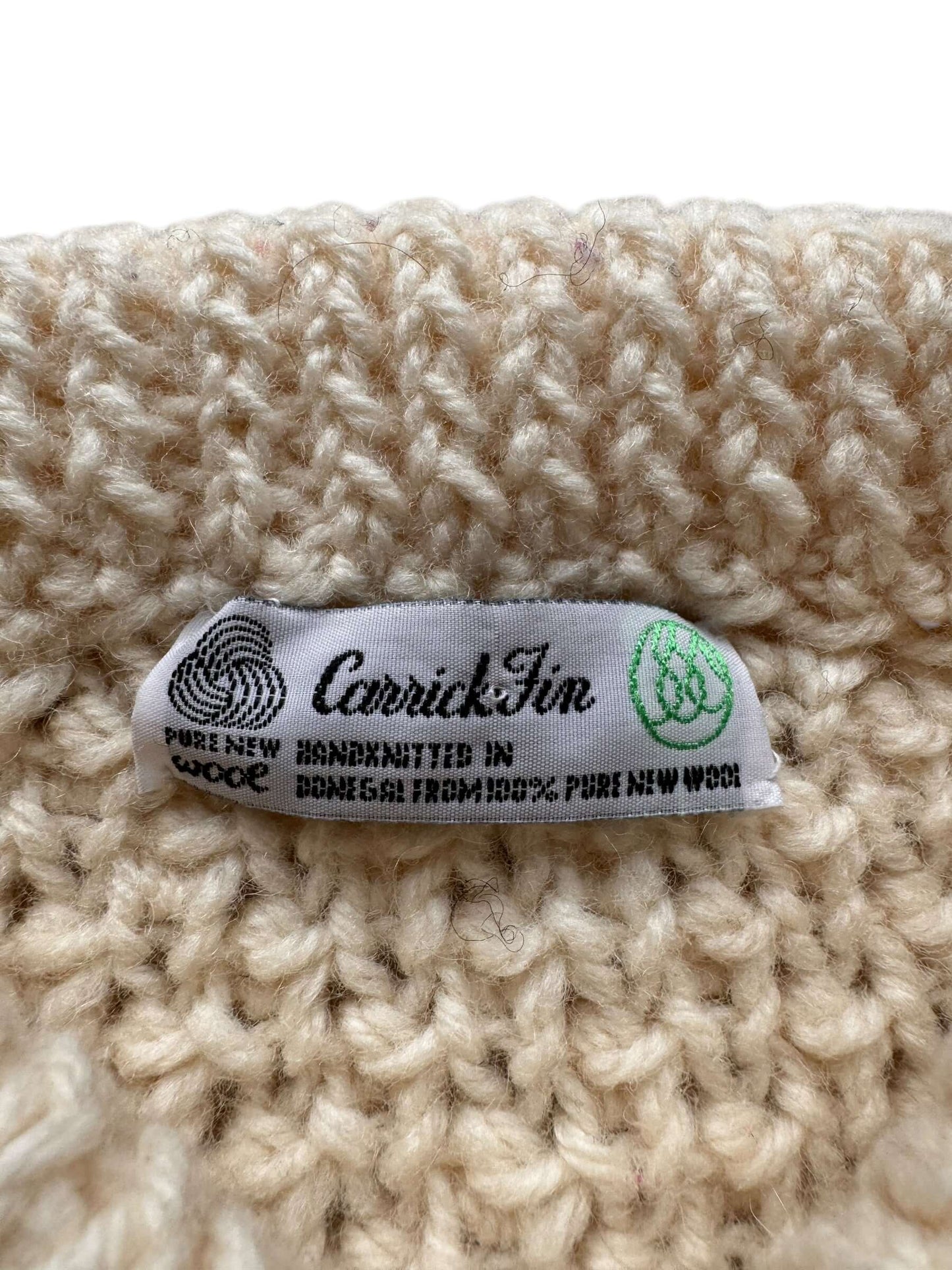 Tag of Vintage Carrick Fin Irish Cable Knit Aran Fishermans Sweater SZ XL