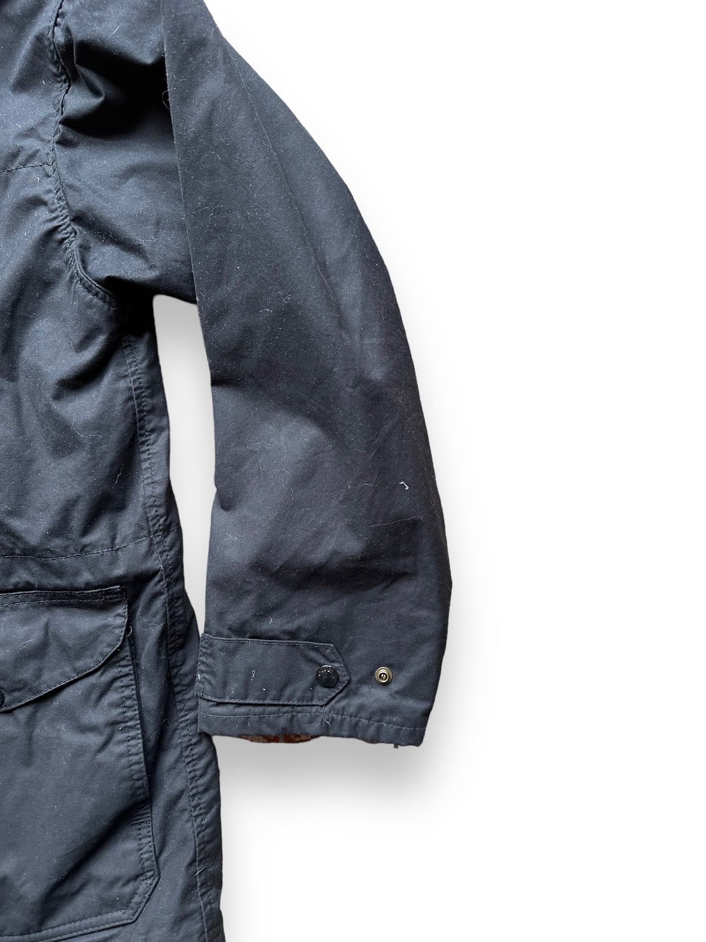 Front Left Sleeve View of Filson Weekender Jacket SZ M | Barn Owl Vintage Goods | Vintage Filson Workwear Seattle