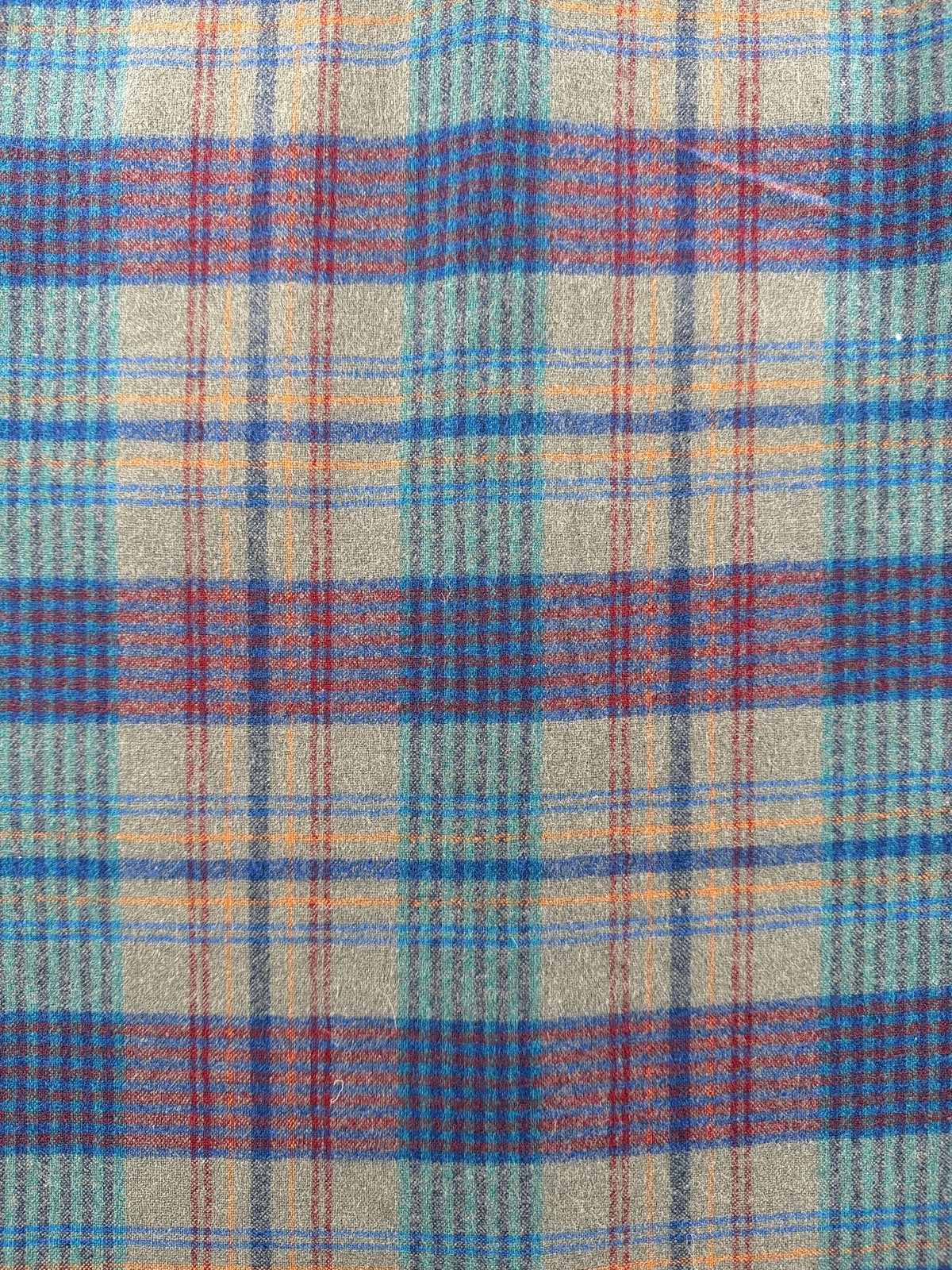 Pattern on Vintage Pendleton Blue Plaid Flannel SZ M