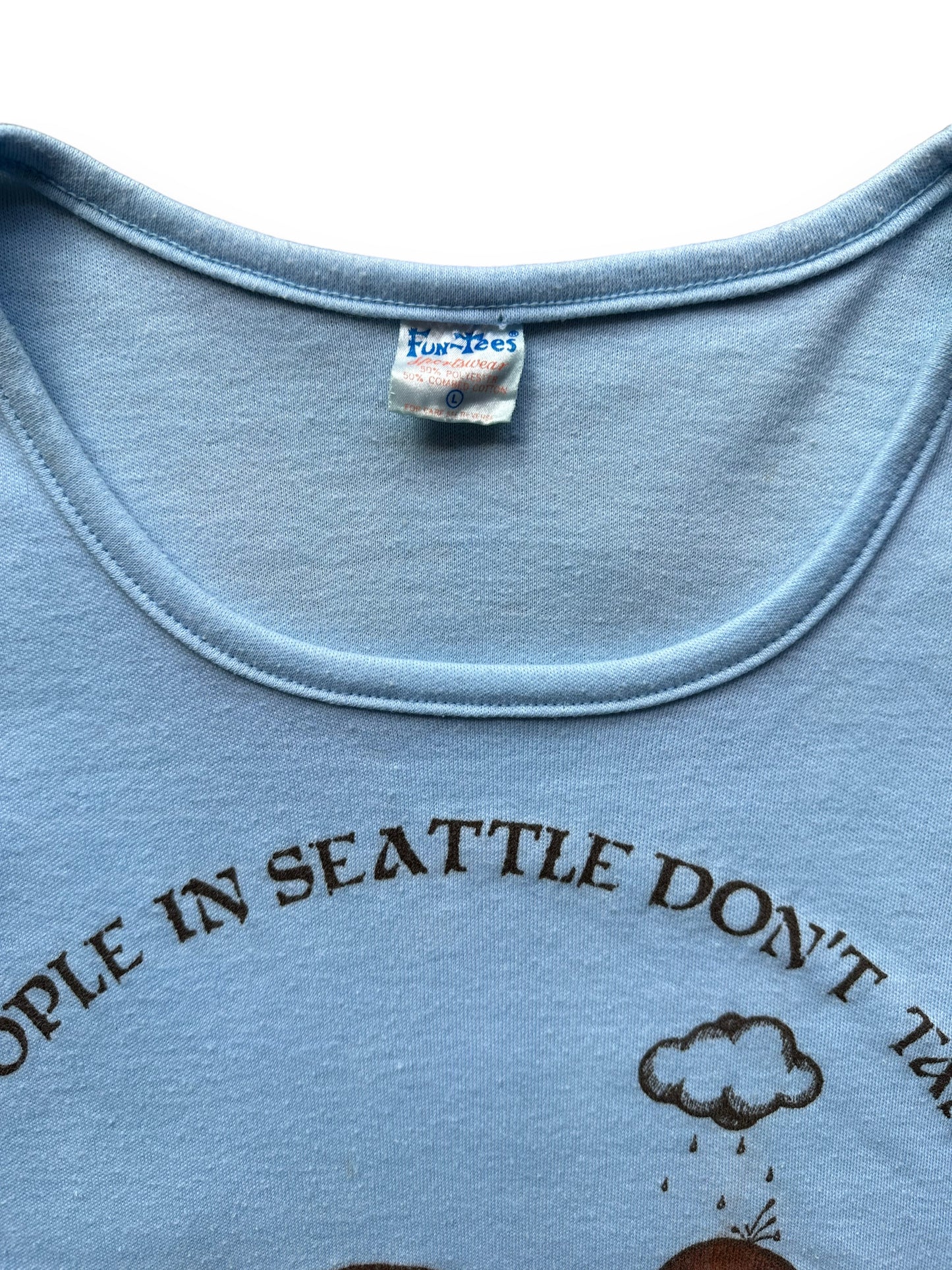 Tag View of Vintage People in Seattle Don't Tan They Rust Tee SZ L | Vintage Seattle Tourist Tees | Barn Owl Vintage Tees Seattle
