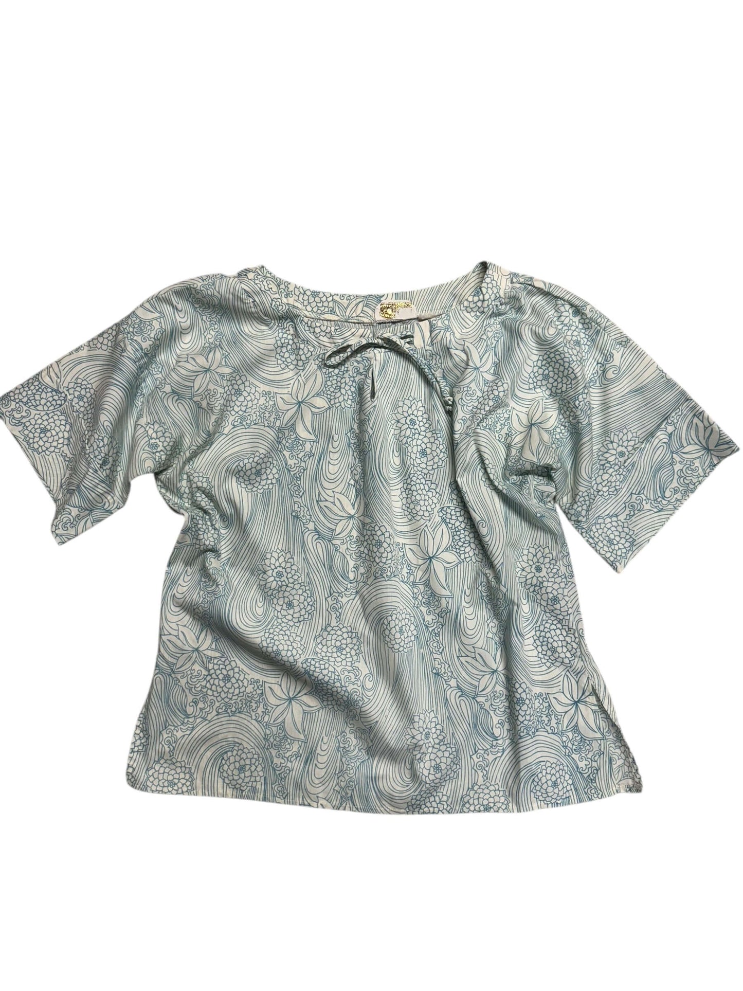 Front view of 1960s Ruth's Blue Floral Top L