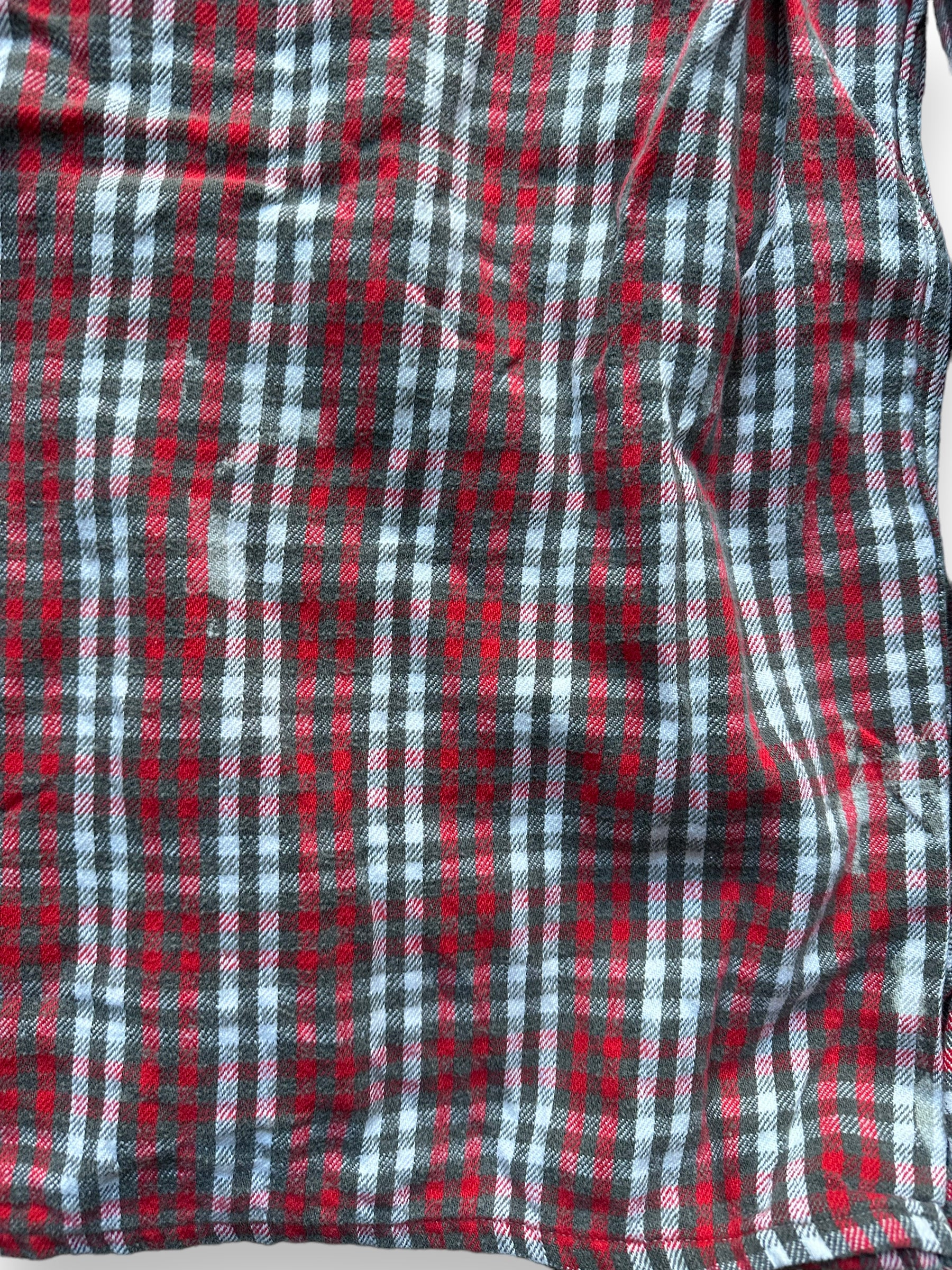 Close Up of Discolored Areas on Back of Vintage Nelson Paige Cotton Flannel SZ L | Vintage Loop Collar Shirt Seattle | Barn Owl Vintage Seattle
