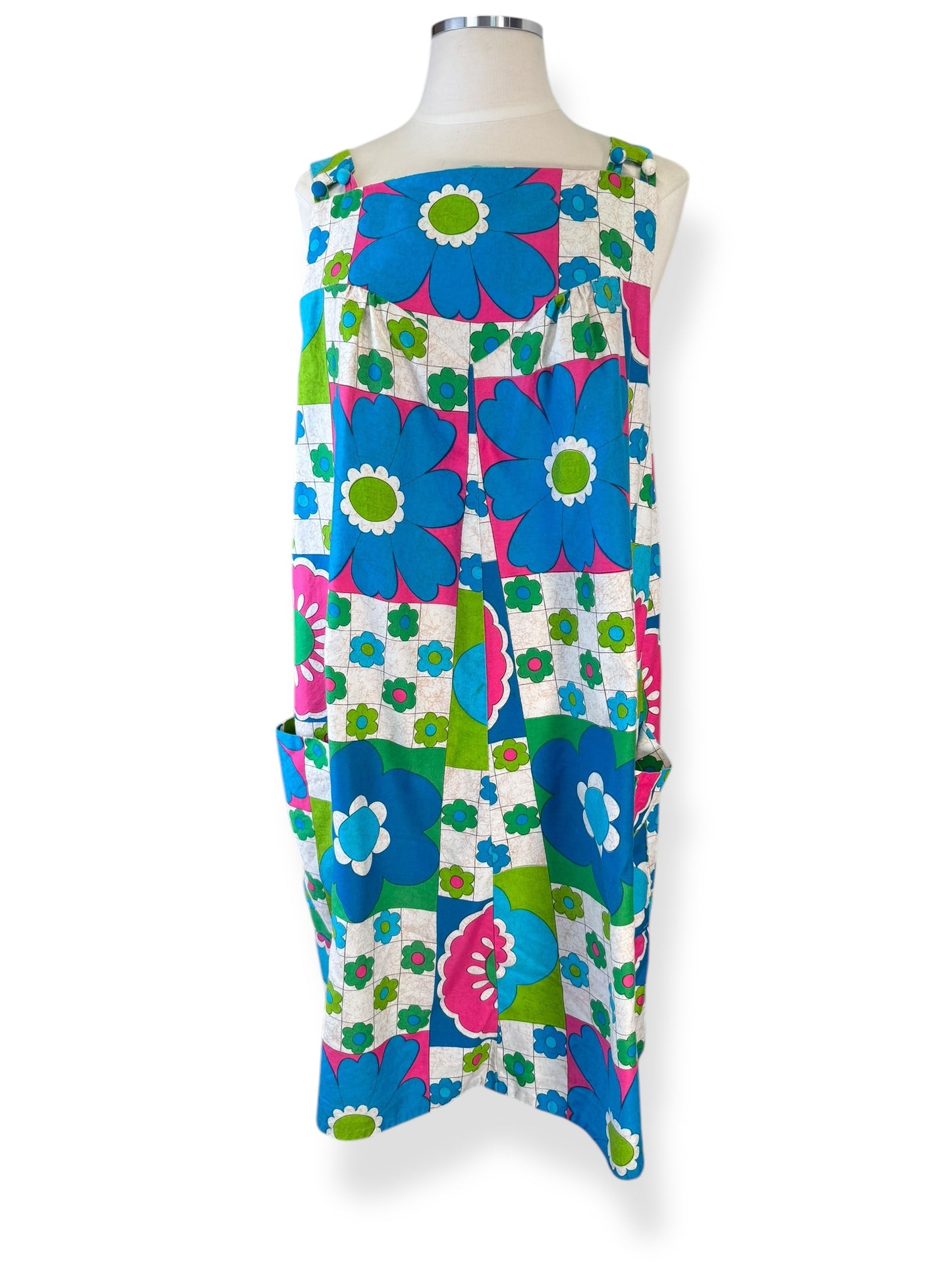 Front view of 1960s Alice Polynesia Fashions Dress L-XL