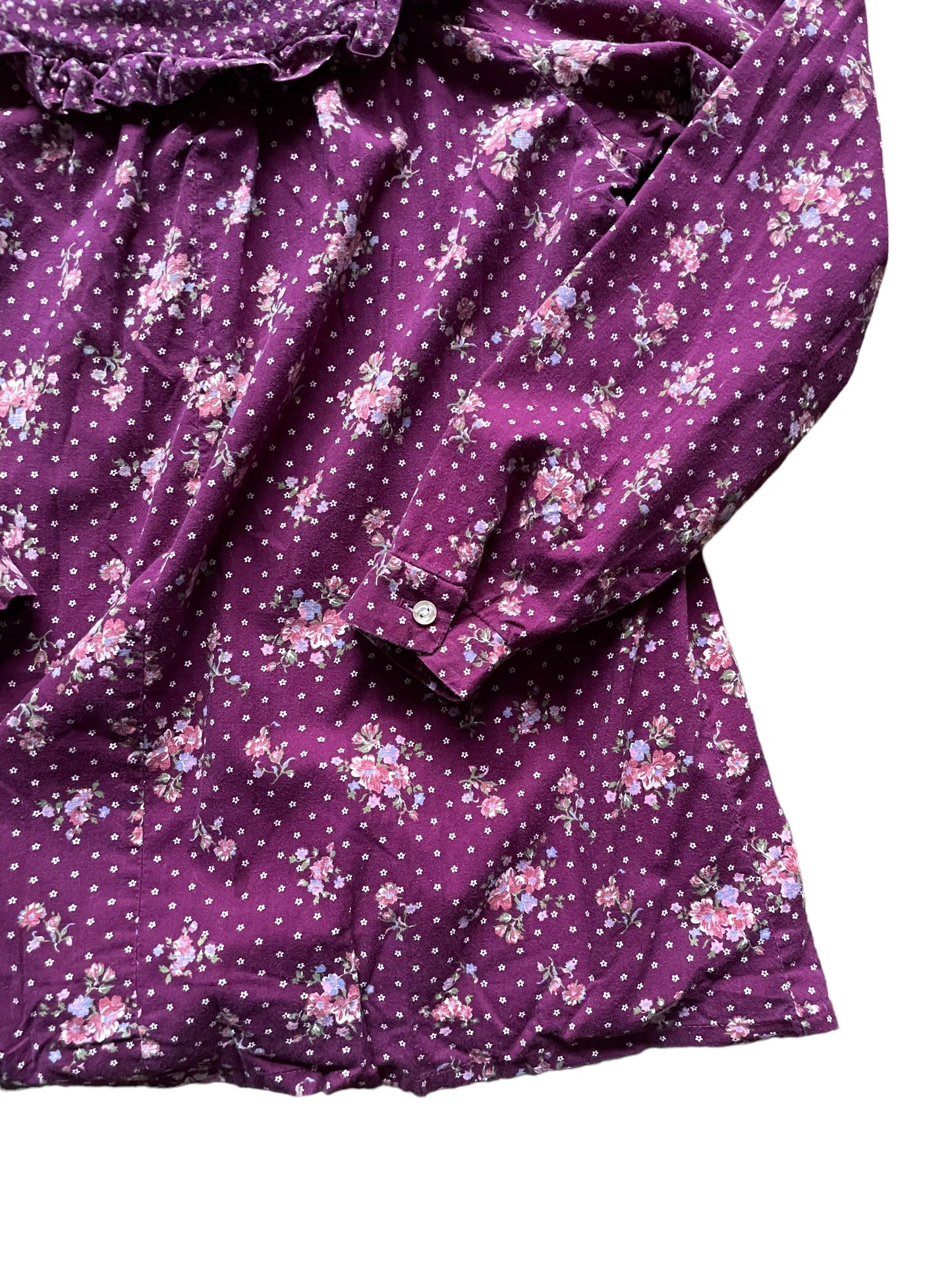Back lower right view of Vintage 1970s Eber Purple Floral Prairie Top | Barn Owl Vintage Seattle | Seattle Ladies Vintage