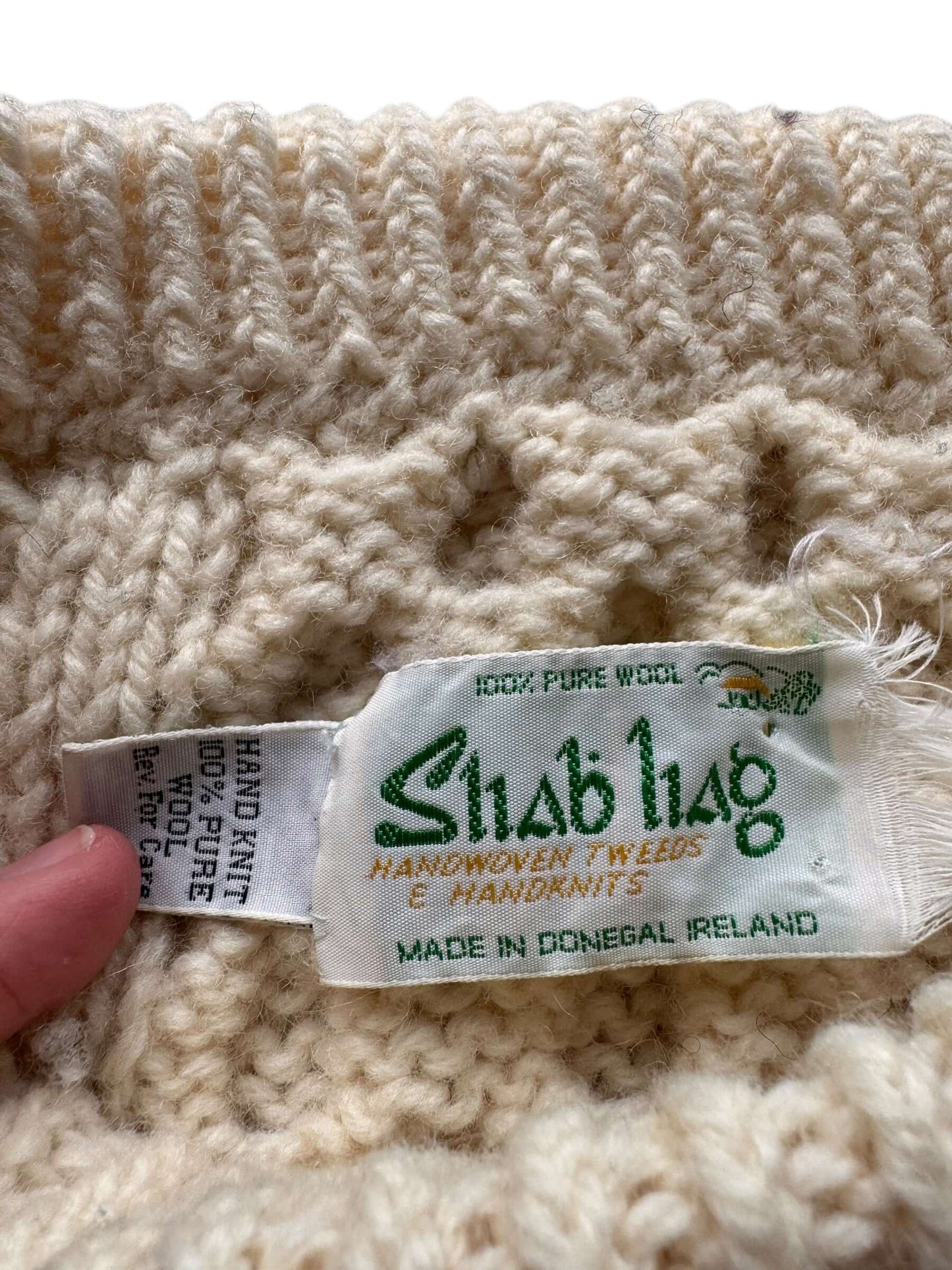 Tag of Vintage Sliab Liag Irish Cable Knit Aran Fishermans Sweater SZ XL