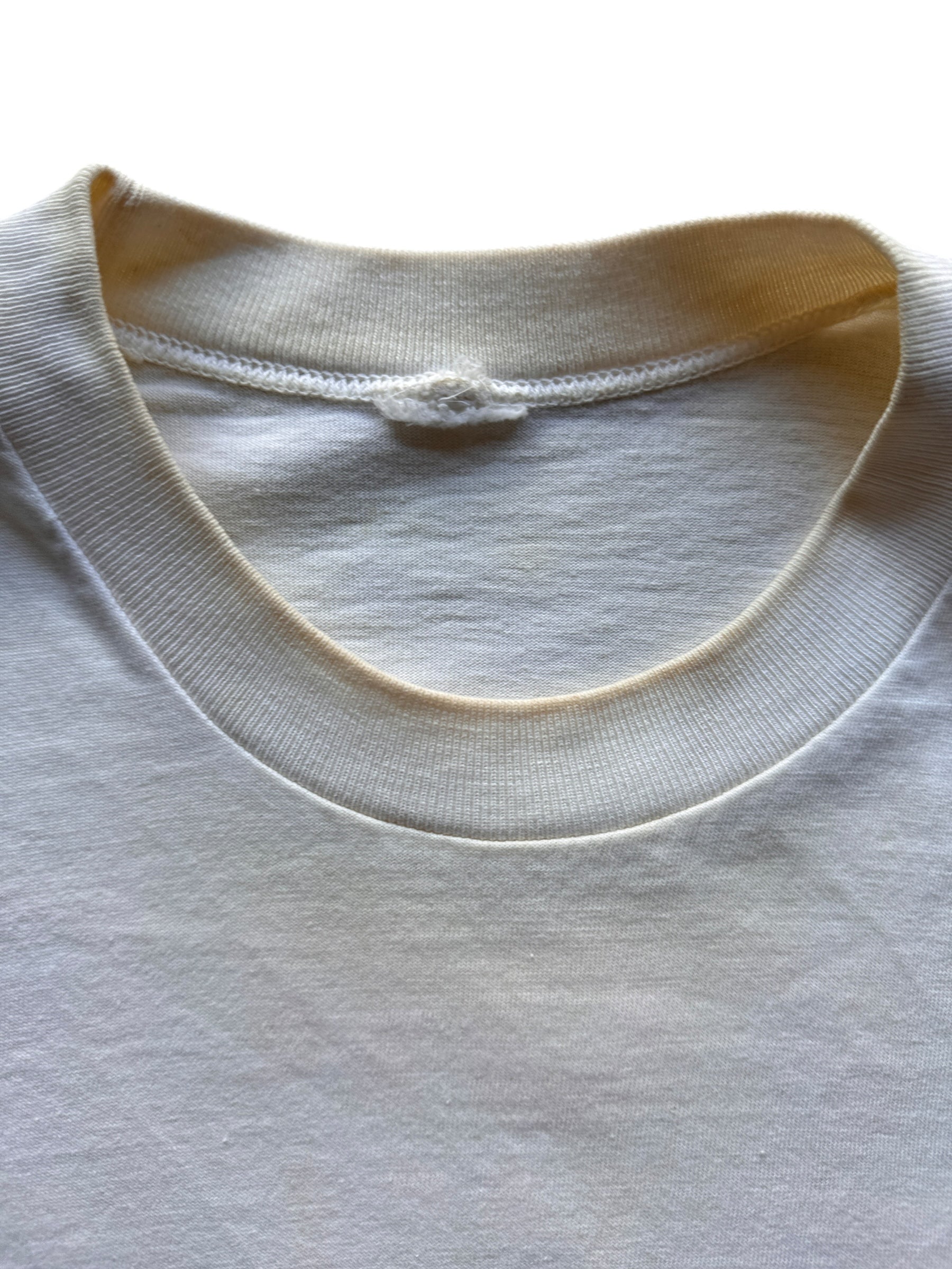 Collar on Vintage Ford Country Roach Tee SZ M