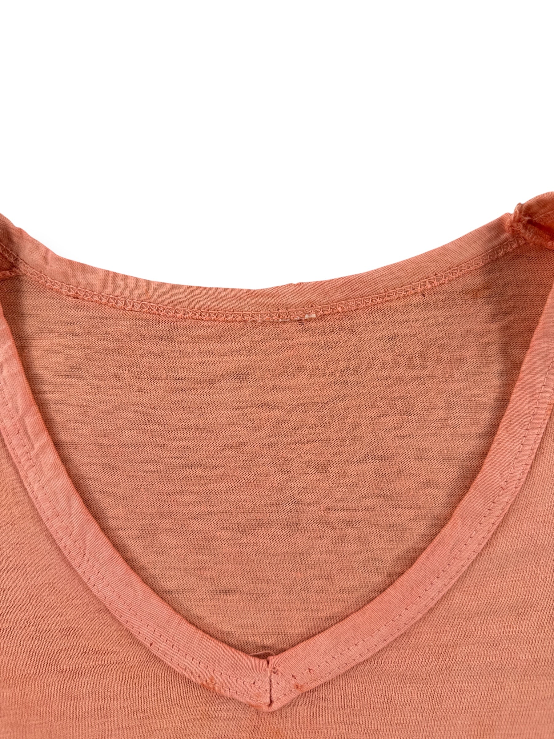 Collar on Vintage Creamsicle Orange V Neck Tee SZ M
