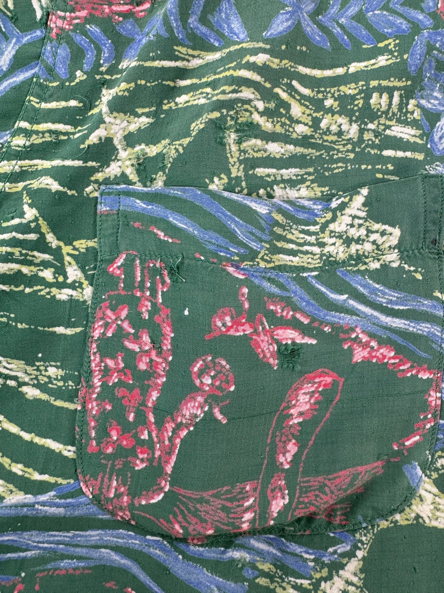 Hole on Pocket of Vintage Gaugin Print Aloha Shirt SZ L